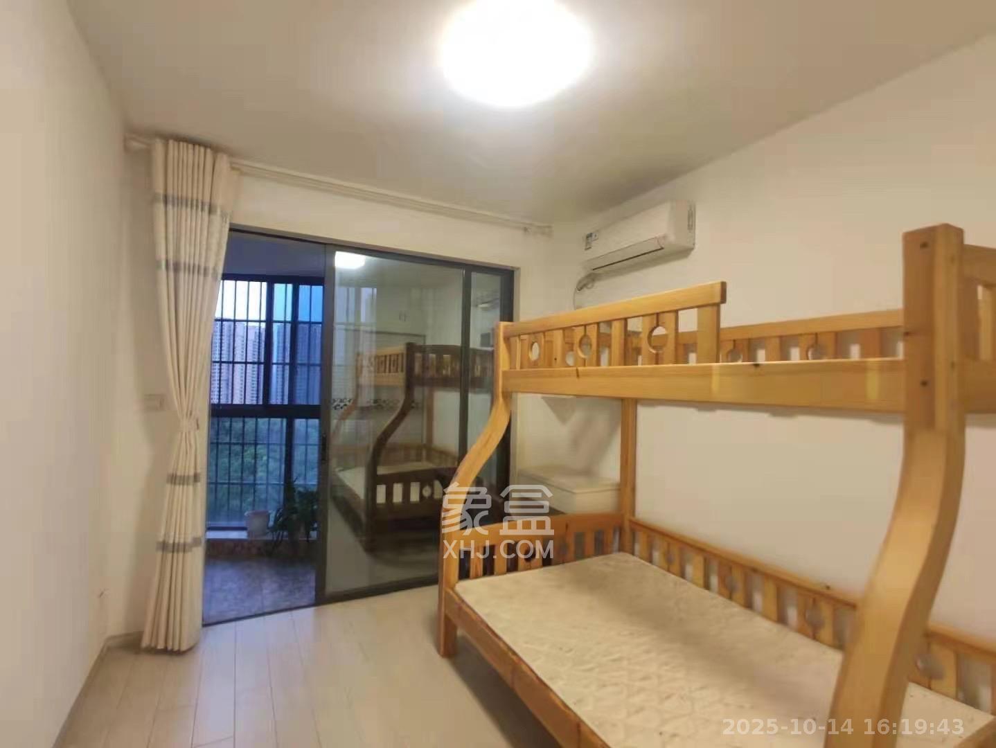 保利麓谷林语C区  3室2厅1卫    2600.0元/月室内图