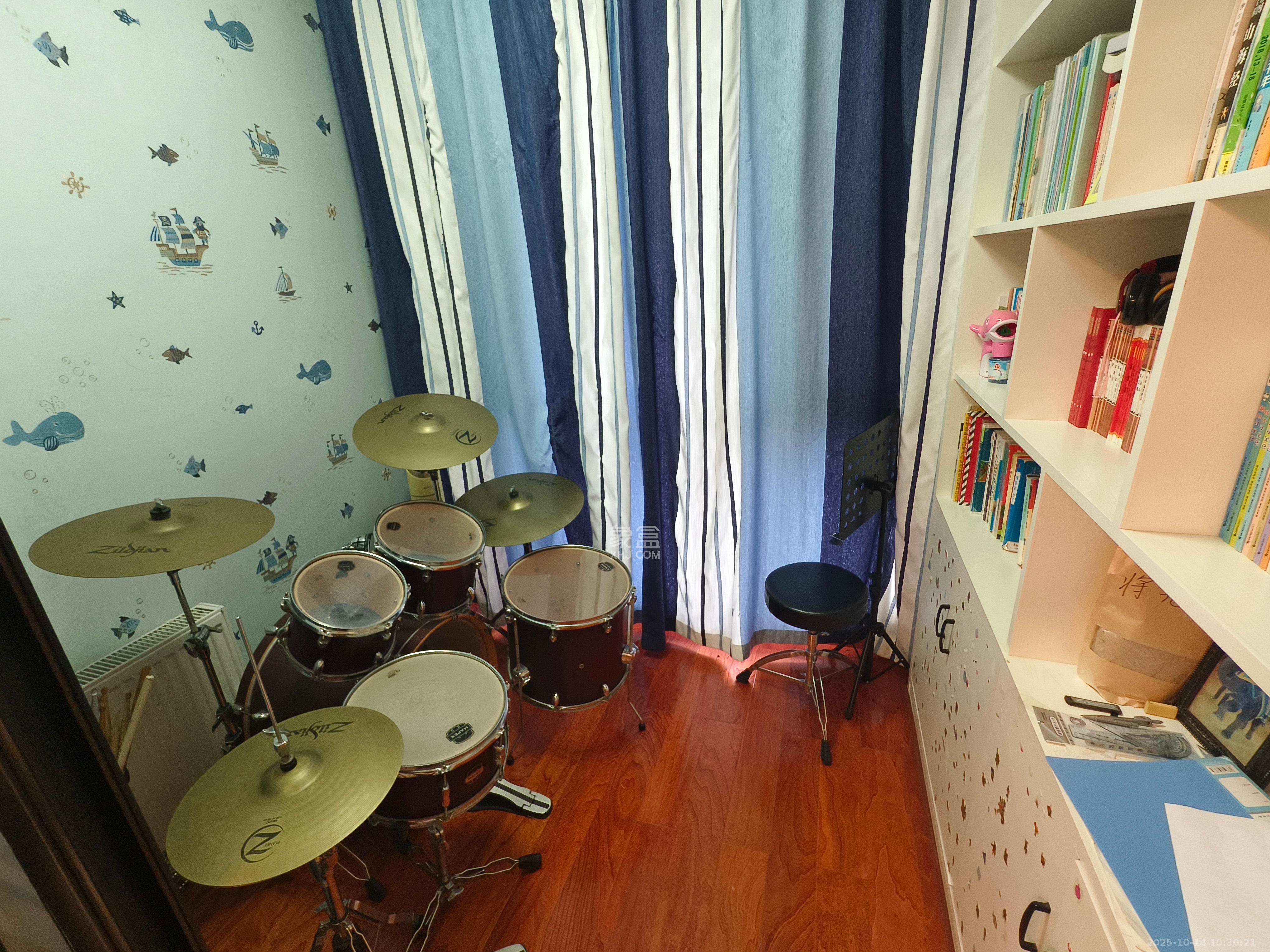 美洲故事高层 3室2厅2卫 4200.0元/月 美洲故事高层 3室2厅2卫 4200.0元/月室内图