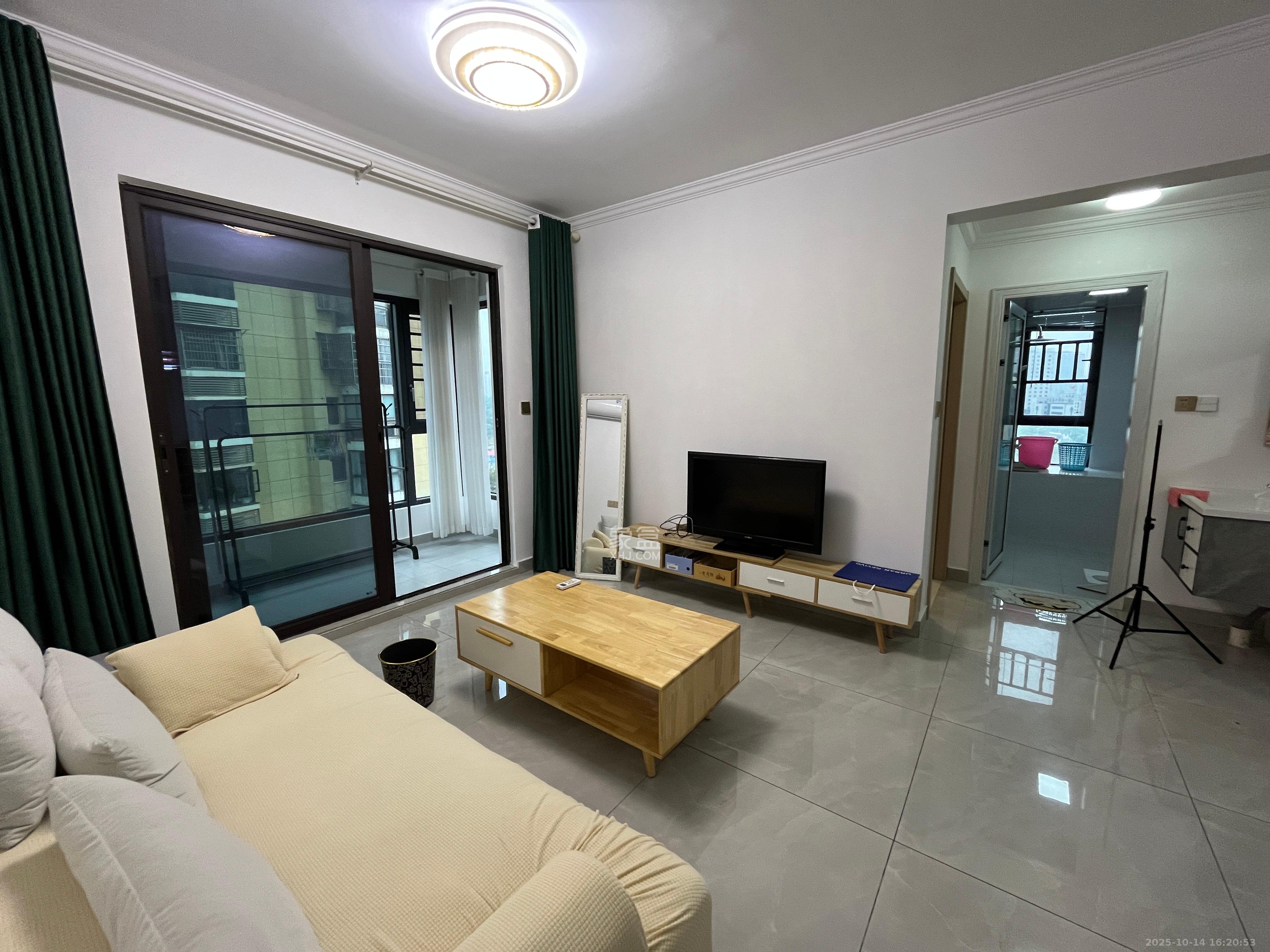 建发央玺(建发泱玺雅苑) 2室2厅1卫 3000.0元/月 建发央玺(建发泱玺雅苑) 2室2厅1卫 3000.0元/月室内图