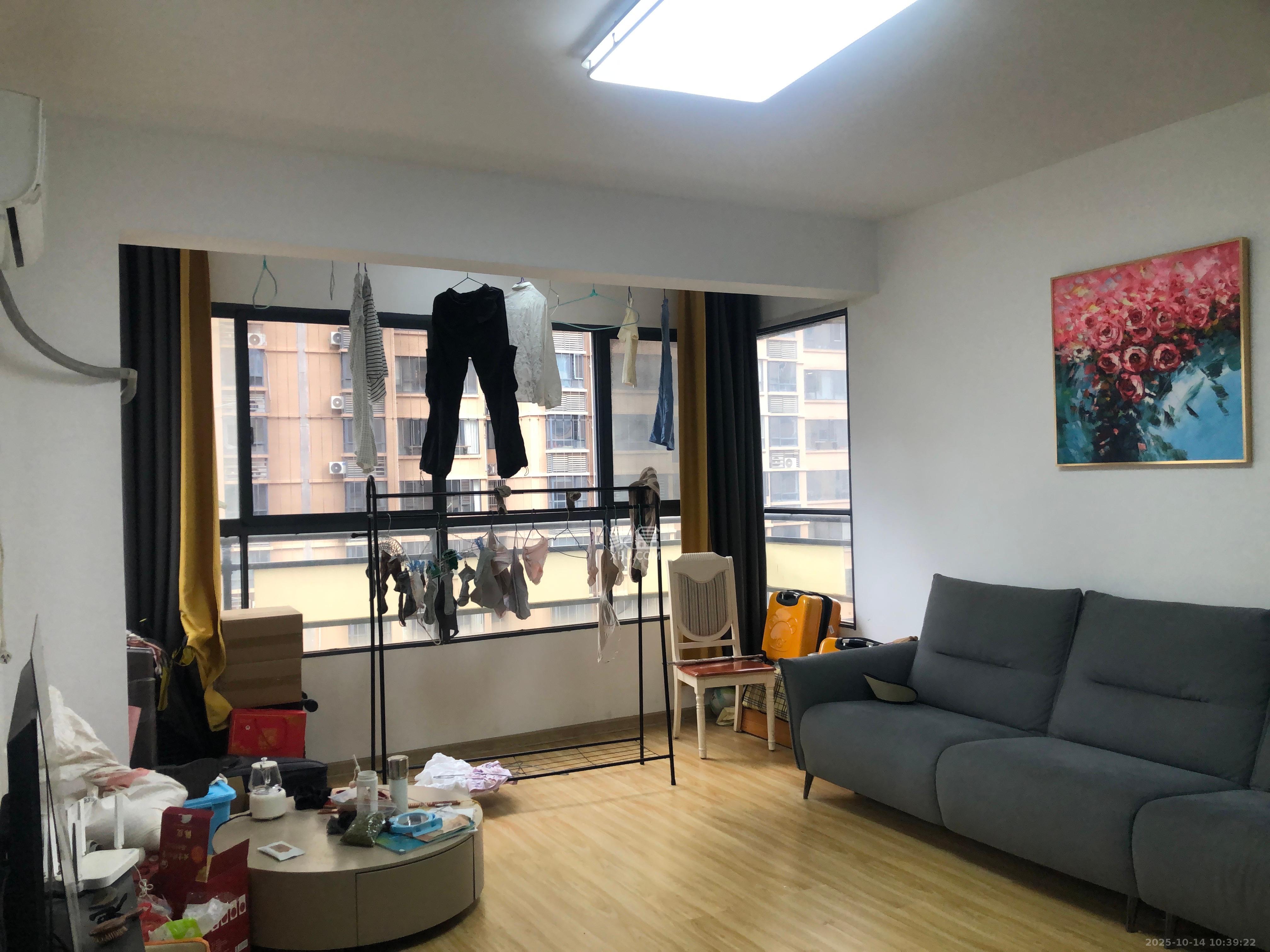 水墨林溪  3室2厅2卫    2600.0元/月