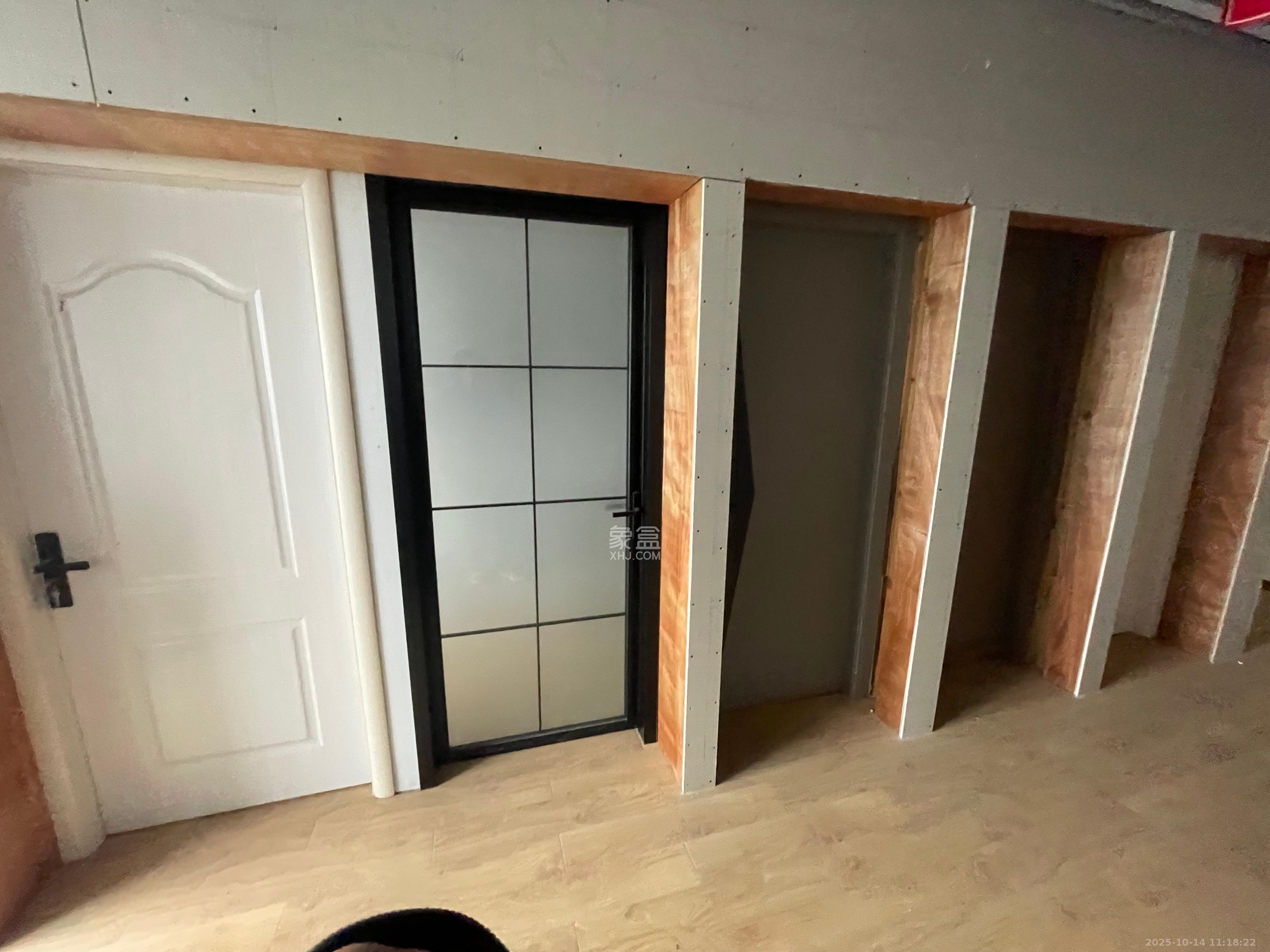 和悦城(蟠龙景苑)   100.0㎡      2500.0元/月室内图