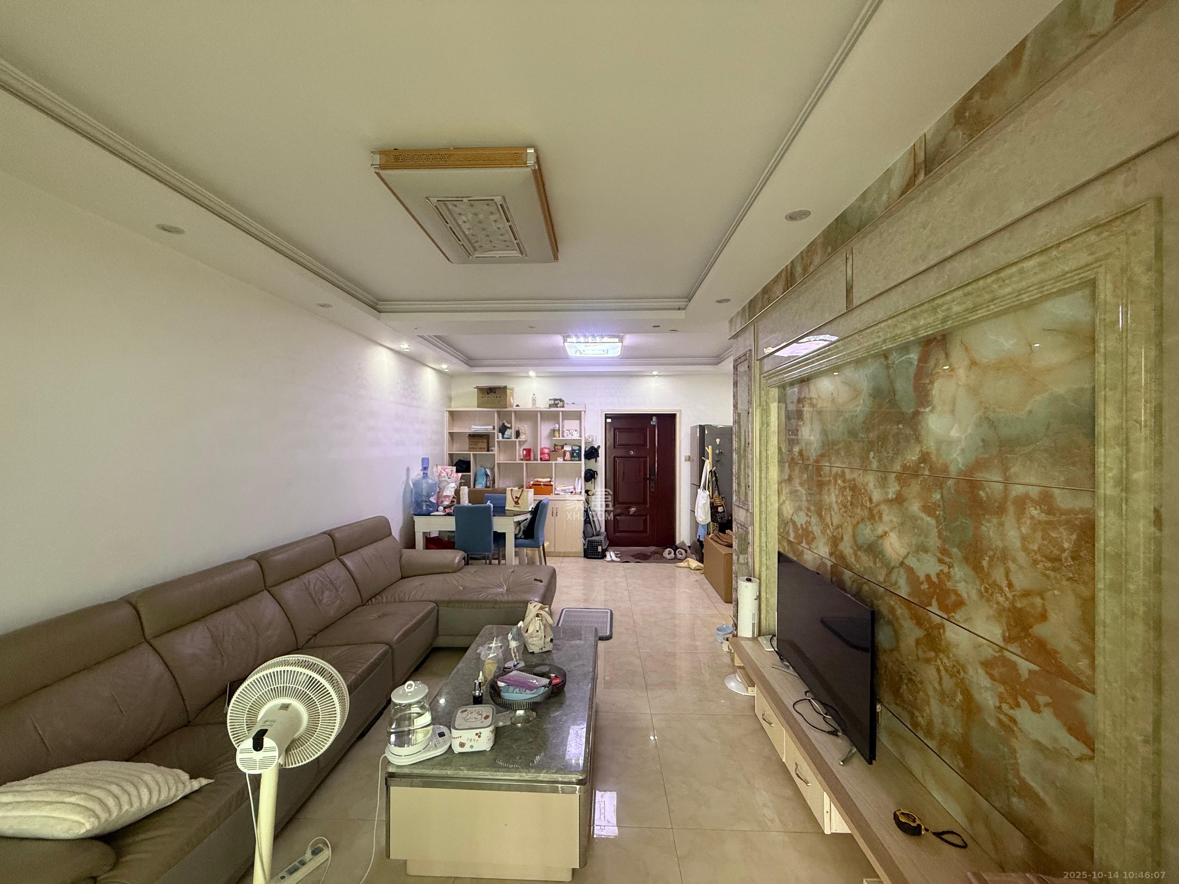 鑫远御文台一期 2室2厅1卫 2000.0元/月 鑫远御文台一期 2室2厅1卫 2000.0元/月室内图