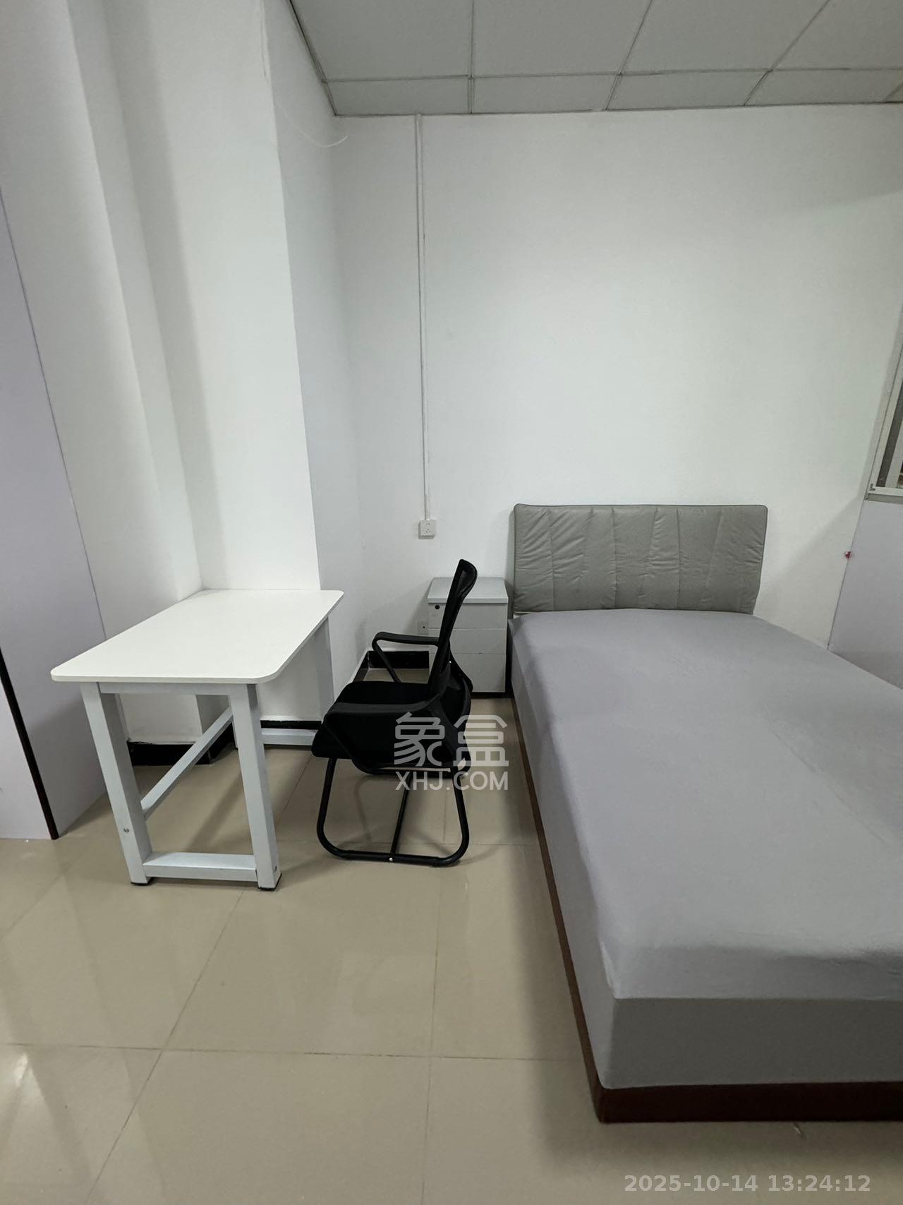 城市动力 1室1厅1卫 1000.0元/月 城市动力 1室1厅1卫 1000.0元/月室内图