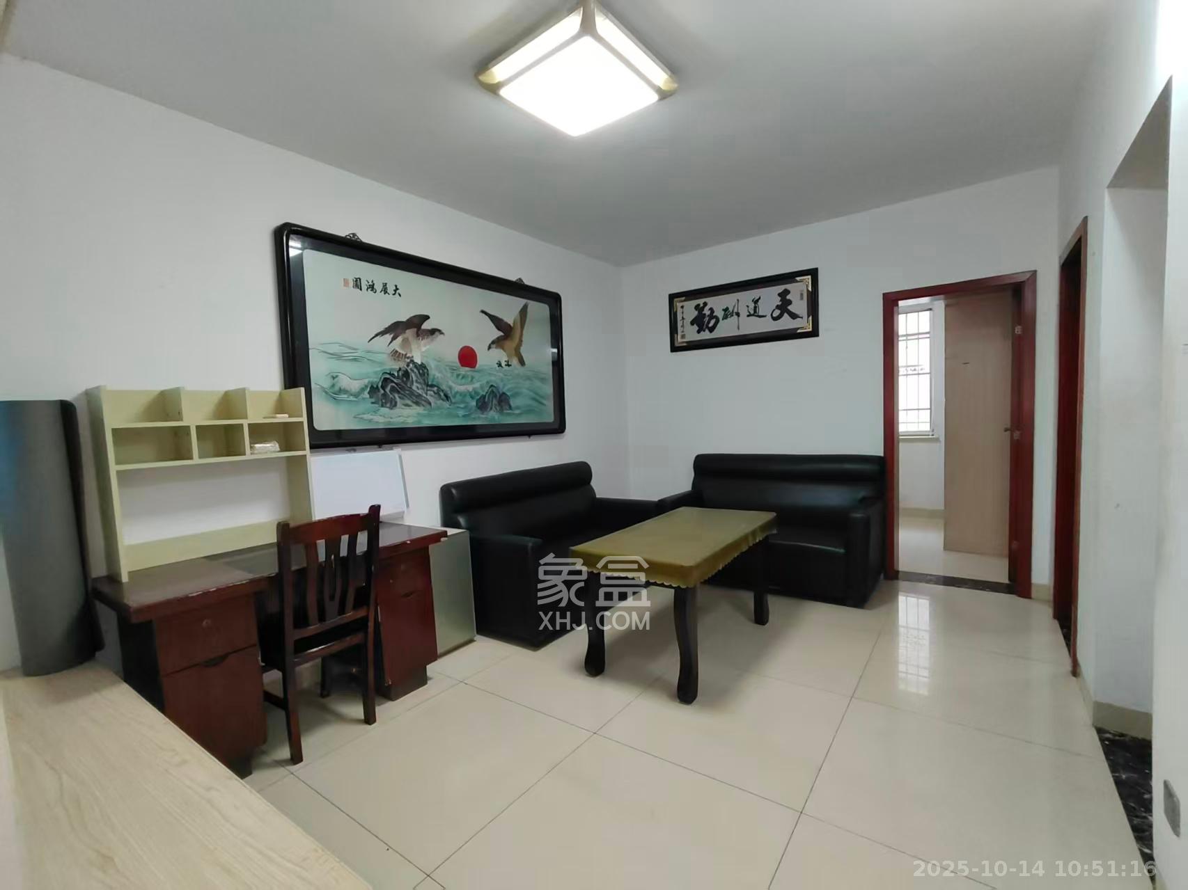 长郡花园 2室1厅1卫 2000.0元/月 长郡花园 2室1厅1卫 2000.0元/月室内图