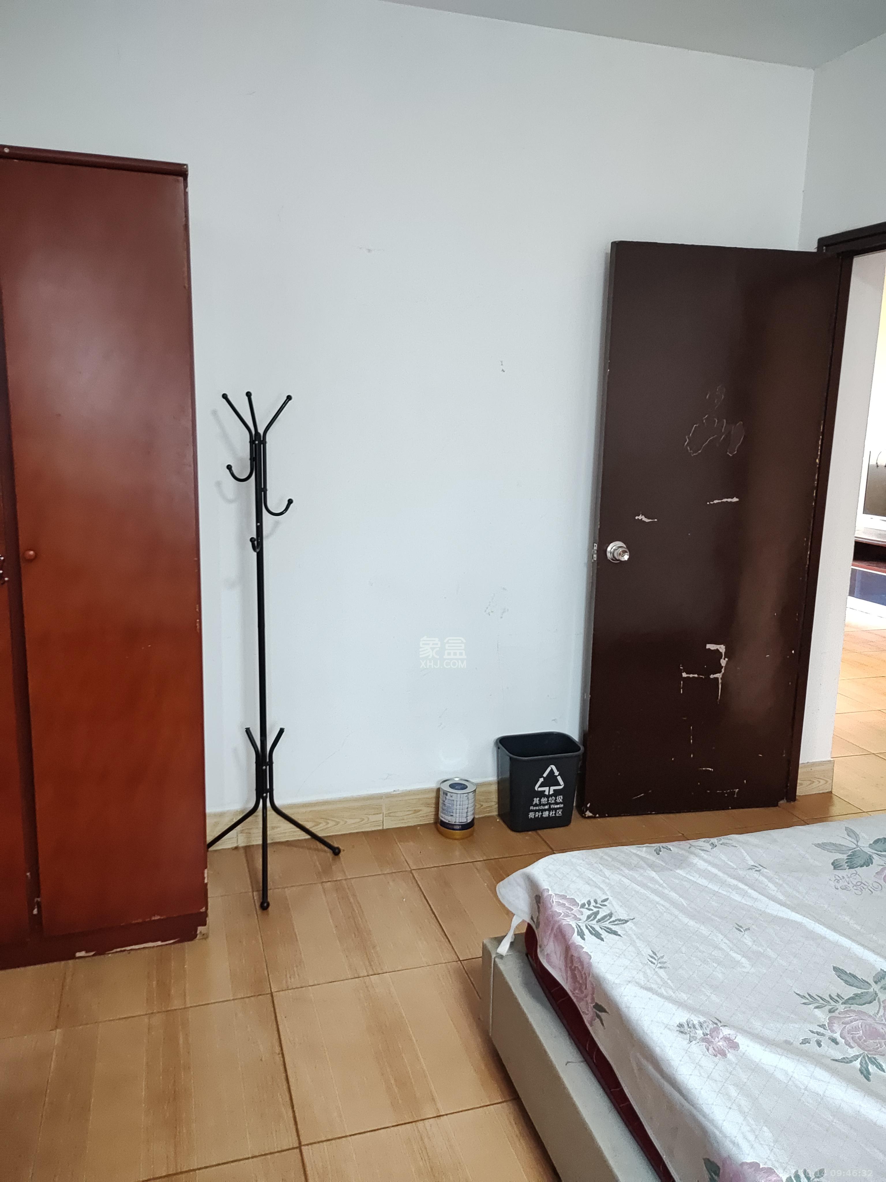 长探家园  2室2厅1卫    1350.0元/月室内图