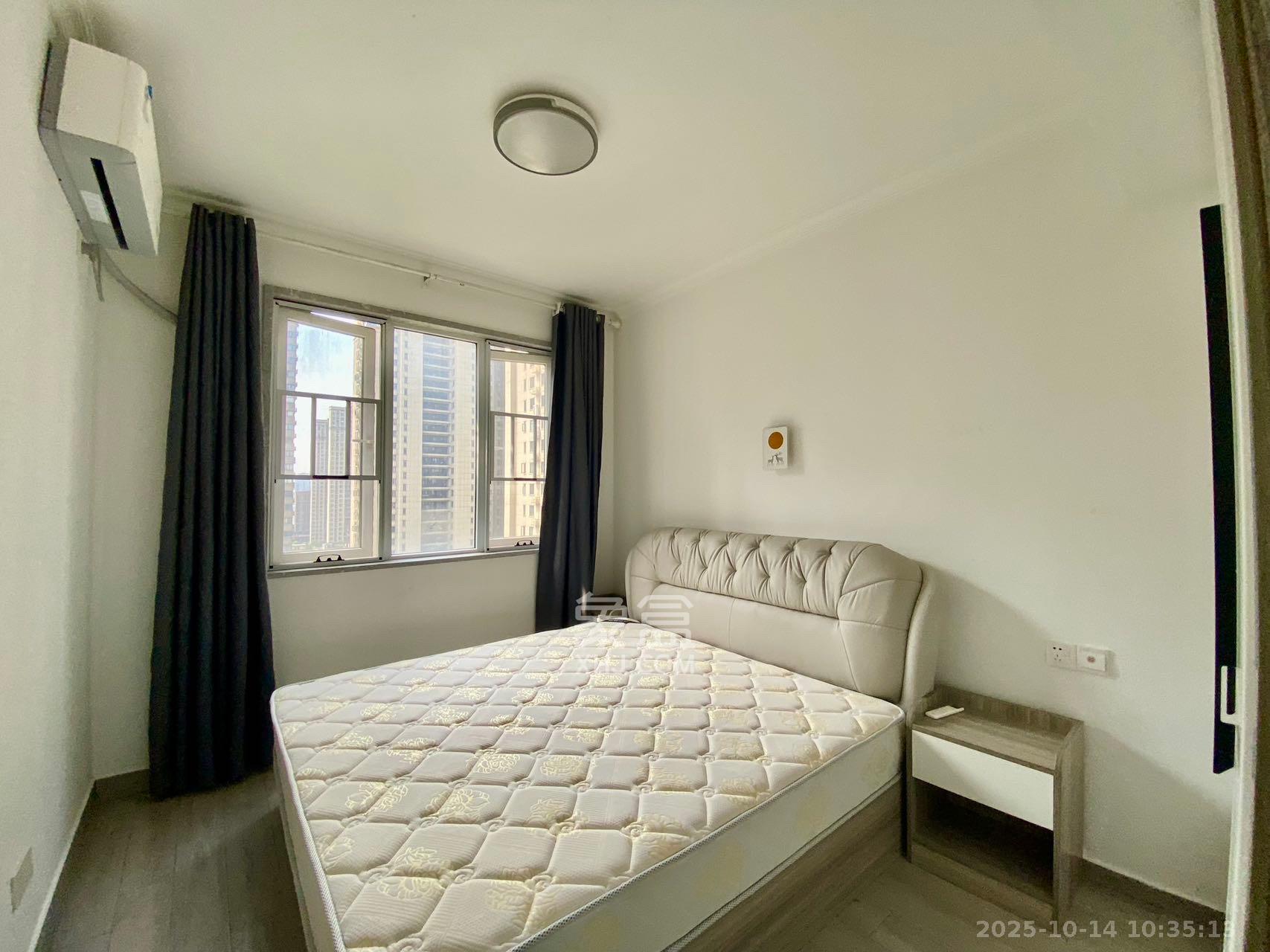 芙蓉万国城MOMA(卓越汇富苑) 3室2厅1卫 2600.0元/月 芙蓉万国城MOMA(卓越汇富苑) 3室2厅1卫 2600.0元/月室内图