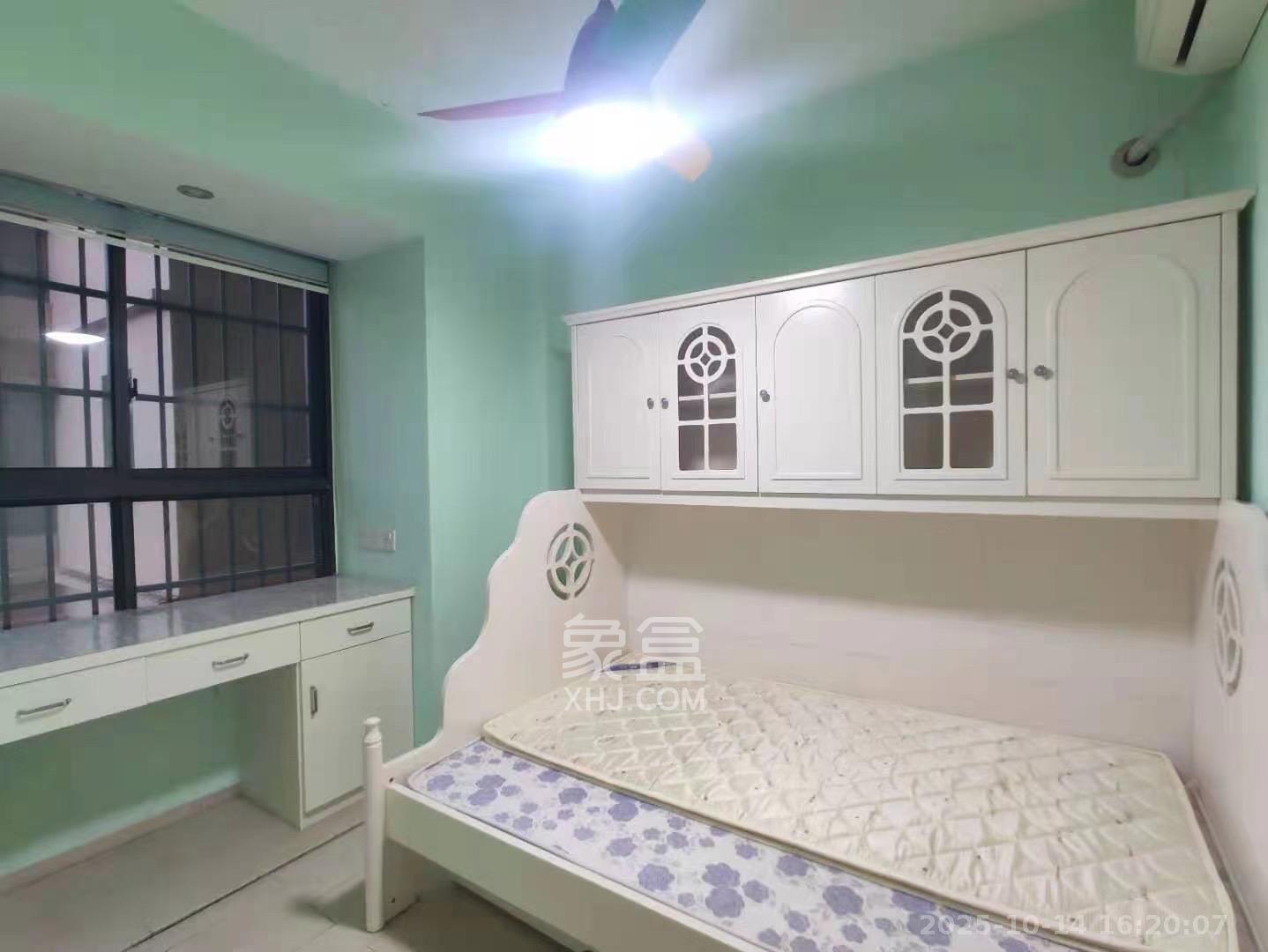 保利麓谷林语C区  3室2厅1卫    2600.0元/月室内图