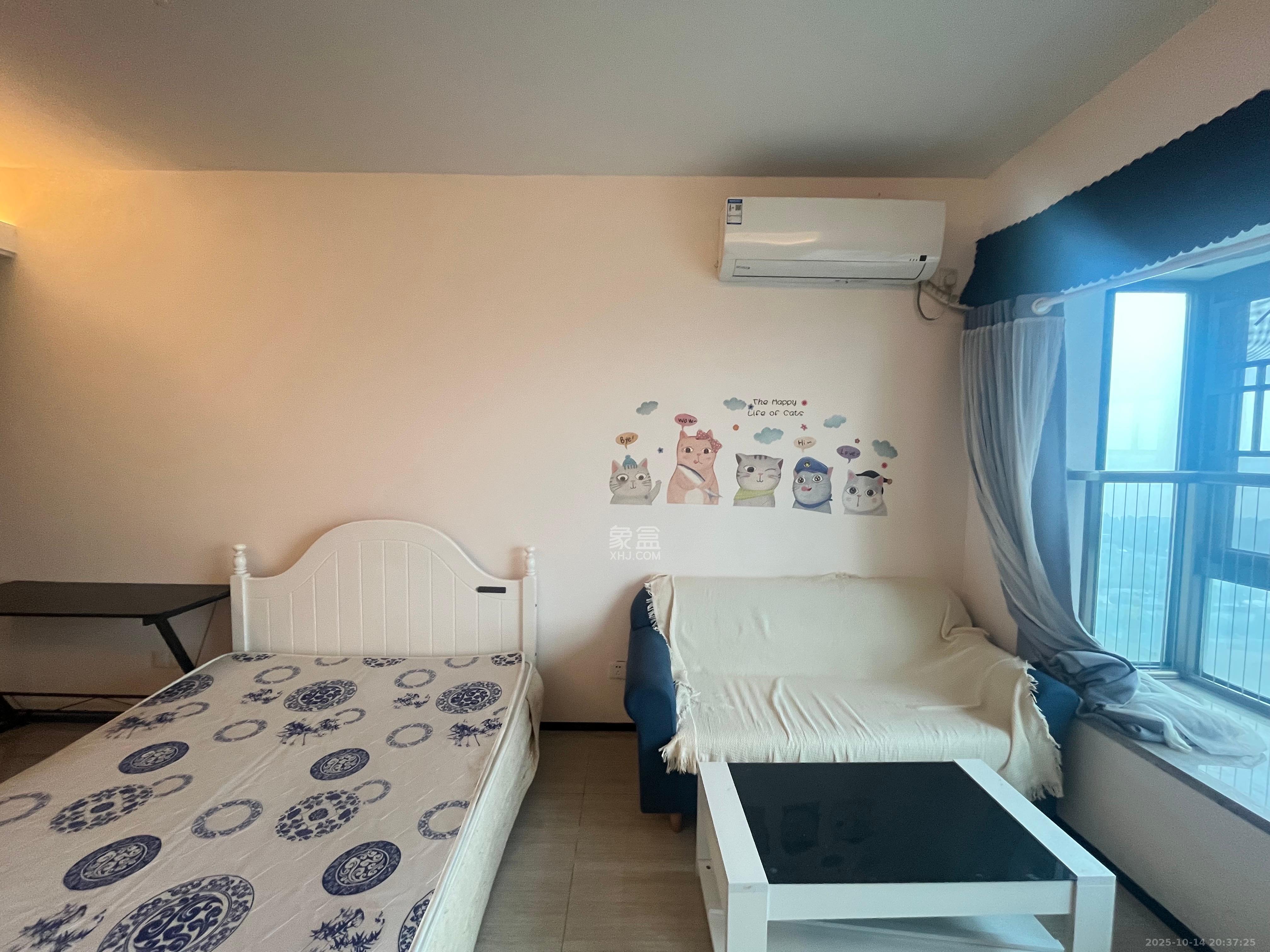 恒大翡翠华庭 1室1厅1卫 1300.0元/月 恒大翡翠华庭 1室1厅1卫 1300.0元/月室内图