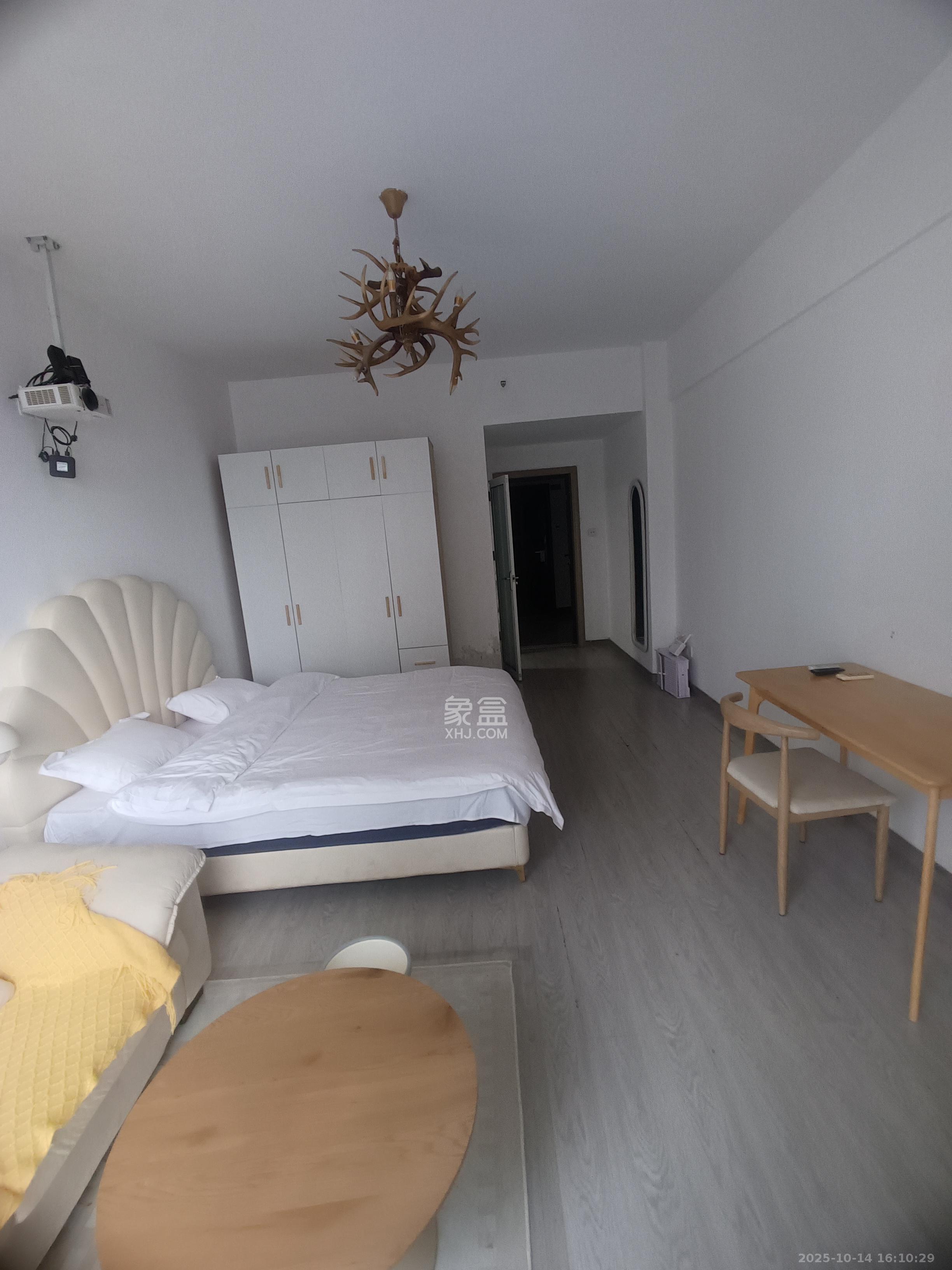 和府 1室1厅1卫 1600.0元/月 和府 1室1厅1卫 1600.0元/月室内图