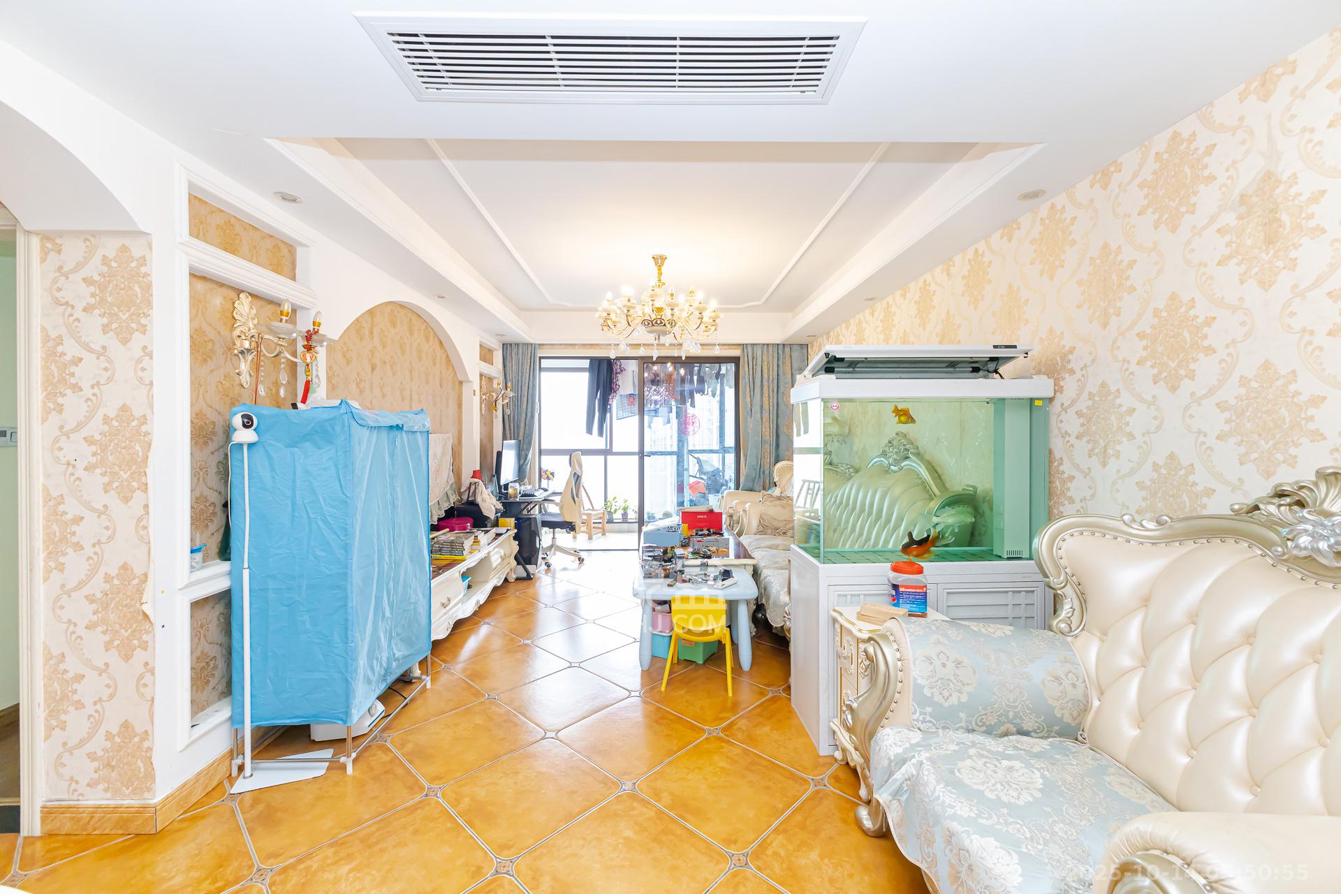 龙湖湘风原著（龙湖湘风星城）  4室2厅2卫    89.0万