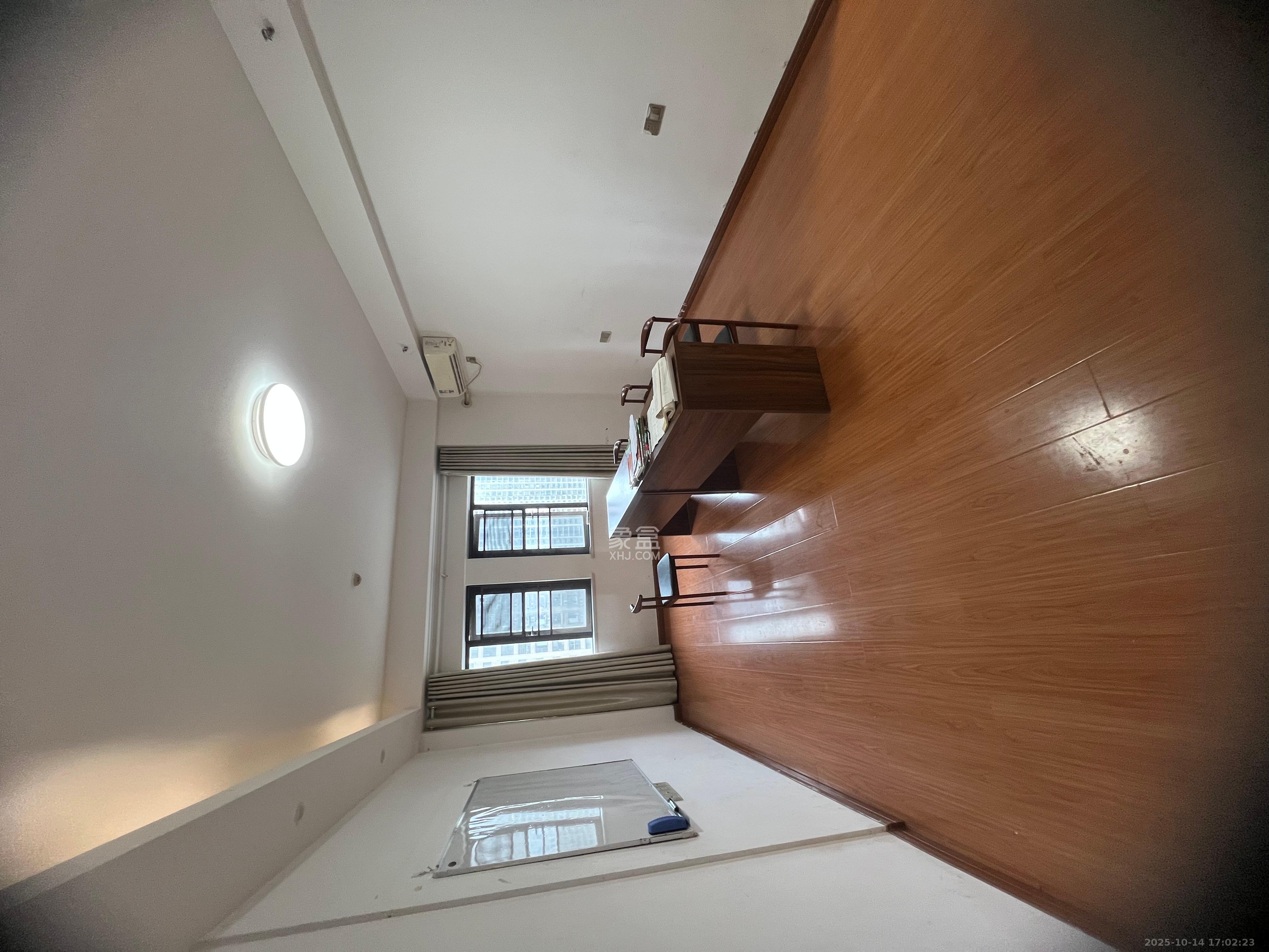 钰龙天下二期(钰龙佳园)  1室0厅0卫    3300.0元/月 钰龙天下二期(钰龙佳园)  1室0厅0卫    3300.0元/月室内图