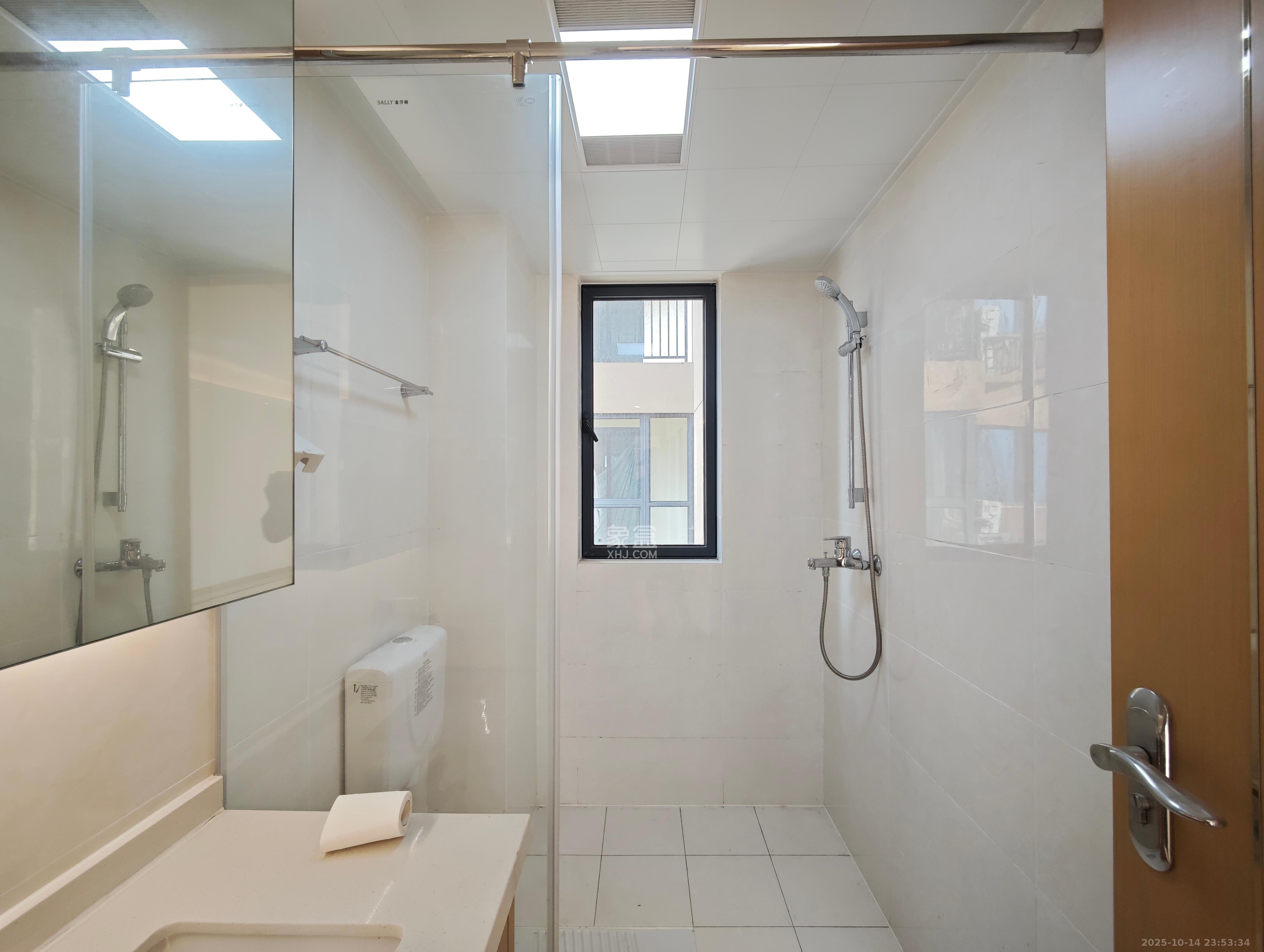 中建嘉和城凤凰台(中建瑞兴家园) 3室2厅1卫 75.0万 中建嘉和城凤凰台(中建瑞兴家园) 3室2厅1卫 75.0万其他