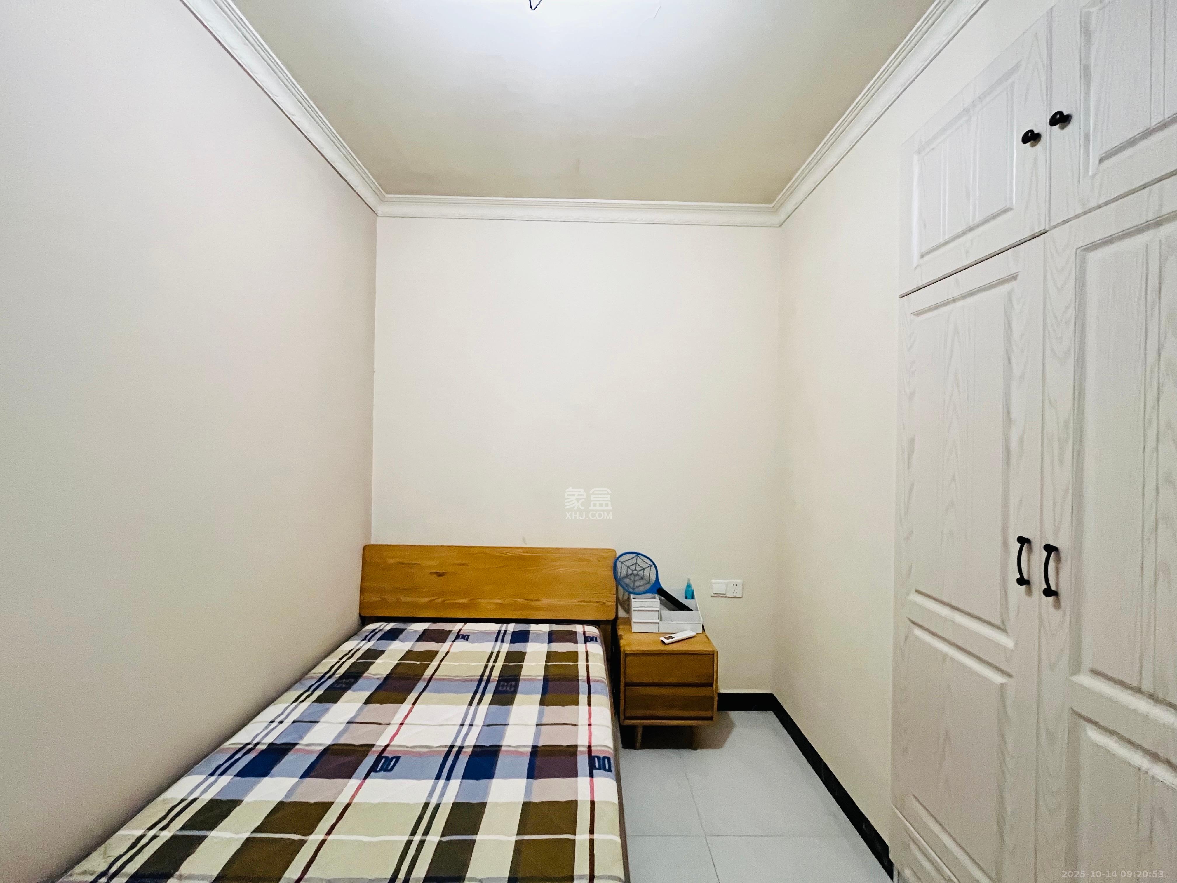 鑫远御文台二期  2室2厅1卫    2100.0元/月 鑫远御文台二期  2室2厅1卫    2100.0元/月室内图