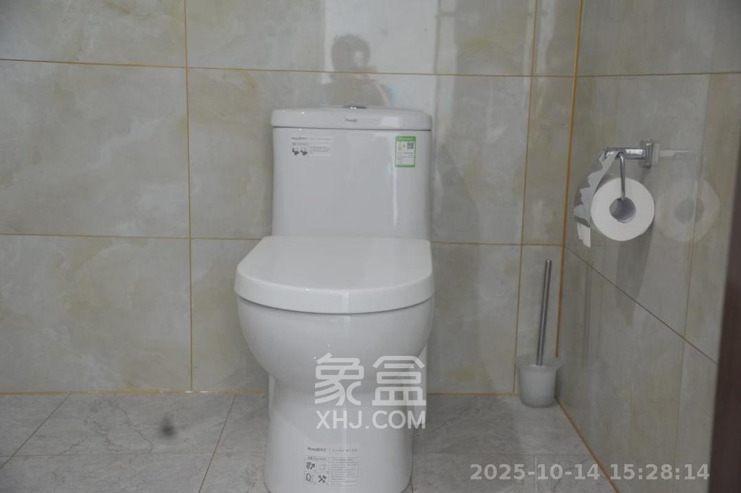 公园9号大都会 1室1厅1卫 2600.0元/月 公园9号大都会 1室1厅1卫 2600.0元/月室内图