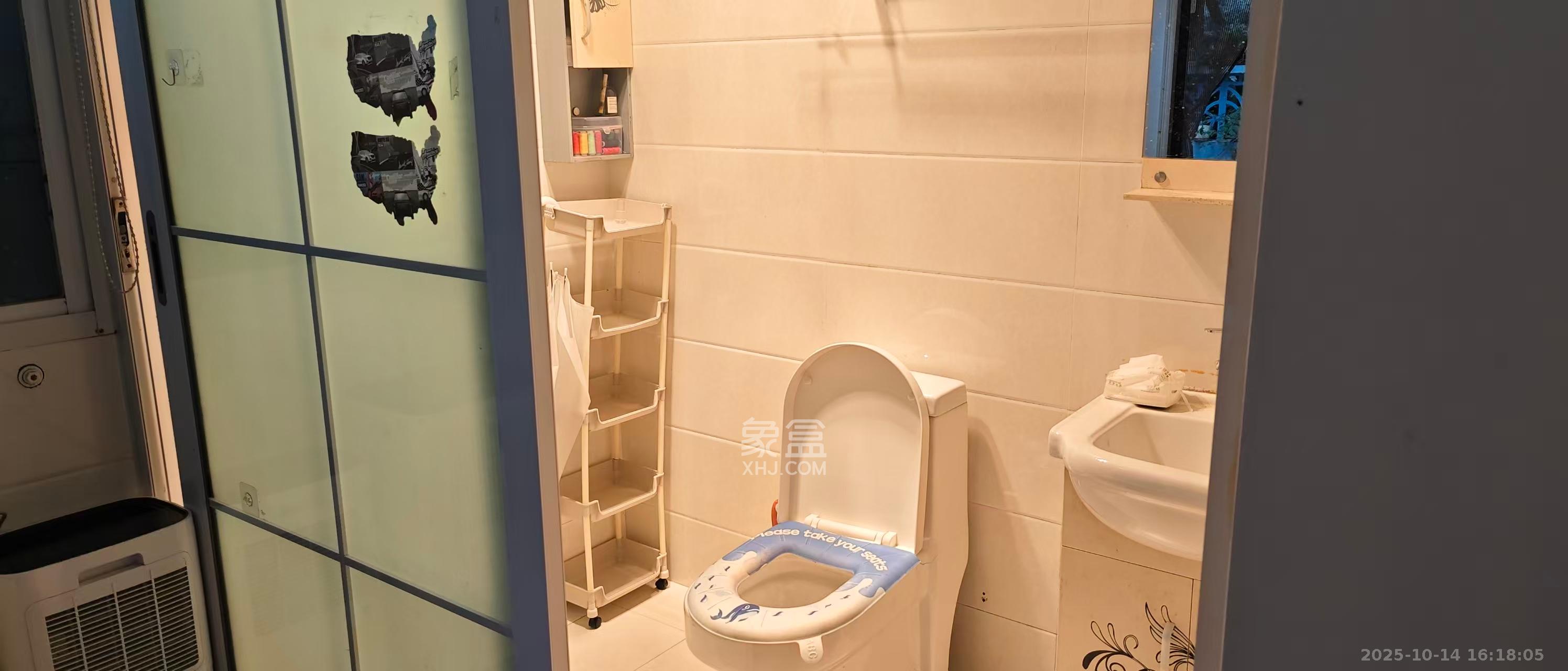 静宜园小区  3室2厅1卫    2400.0元/月 静宜园小区  3室2厅1卫    2400.0元/月室内图