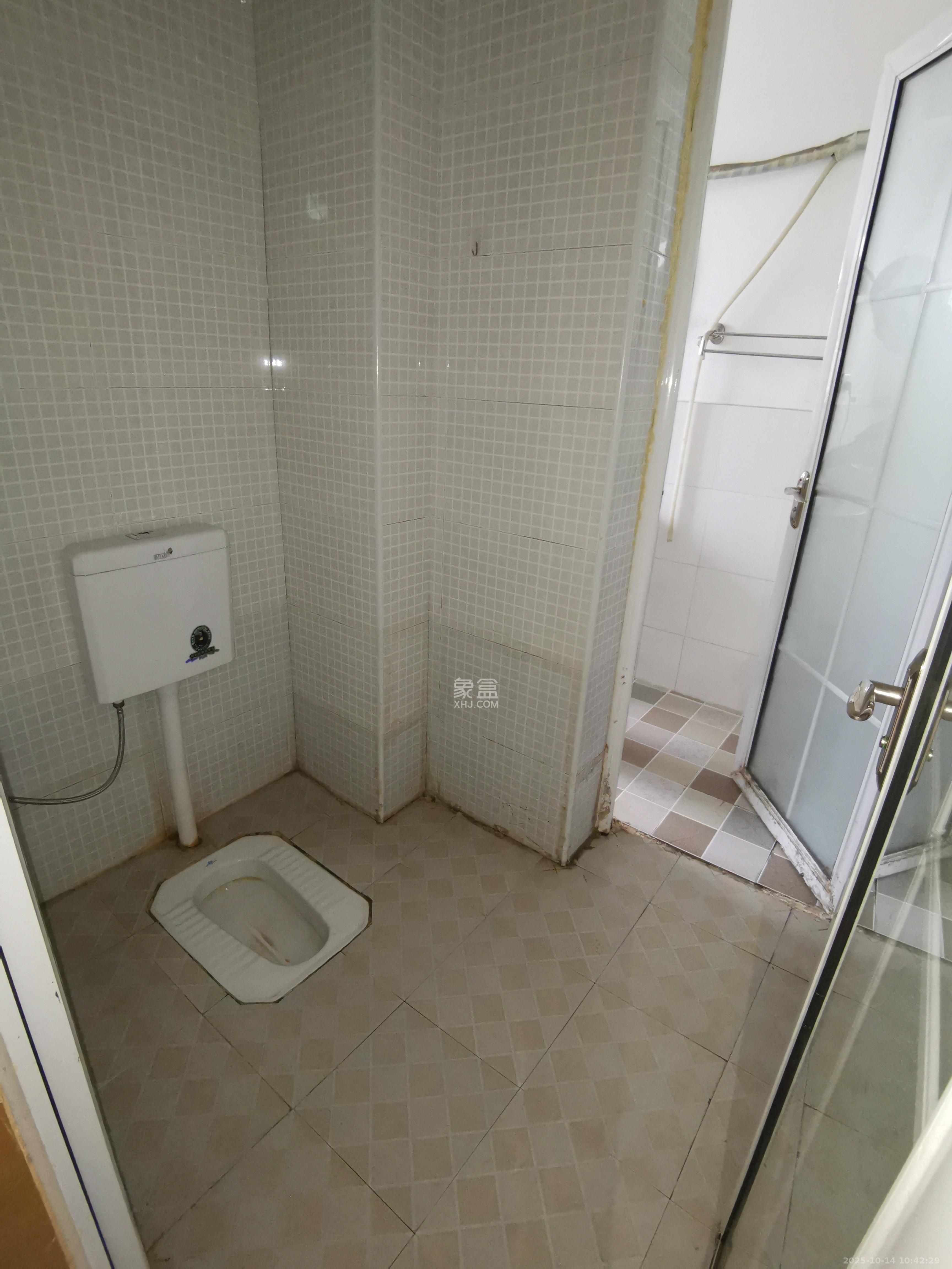 汇都公寓 2室1厅1卫 1700.0元/月 汇都公寓 2室1厅1卫 1700.0元/月室内图