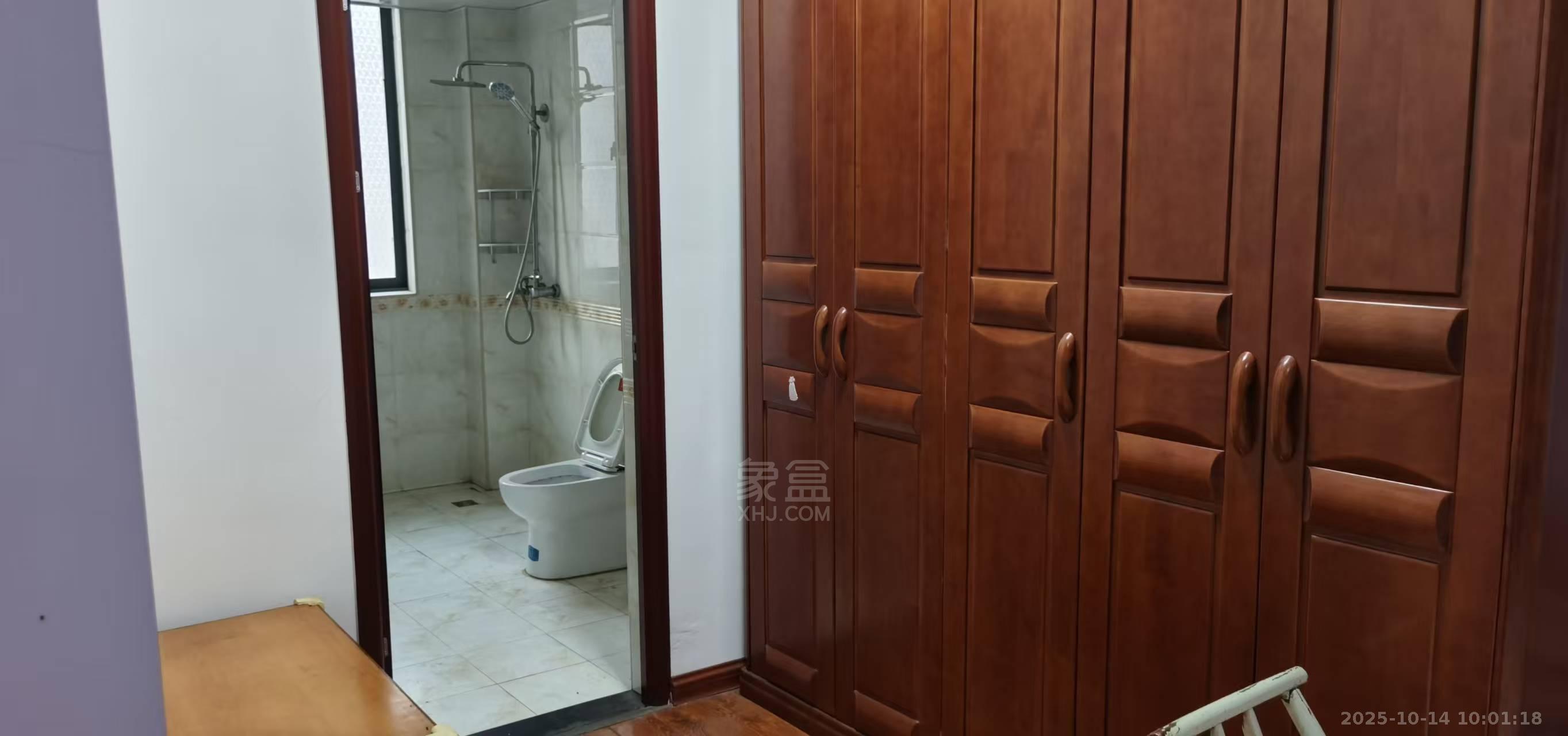 金质颐园 3室2厅1卫 2600.0元/月 金质颐园 3室2厅1卫 2600.0元/月室内图