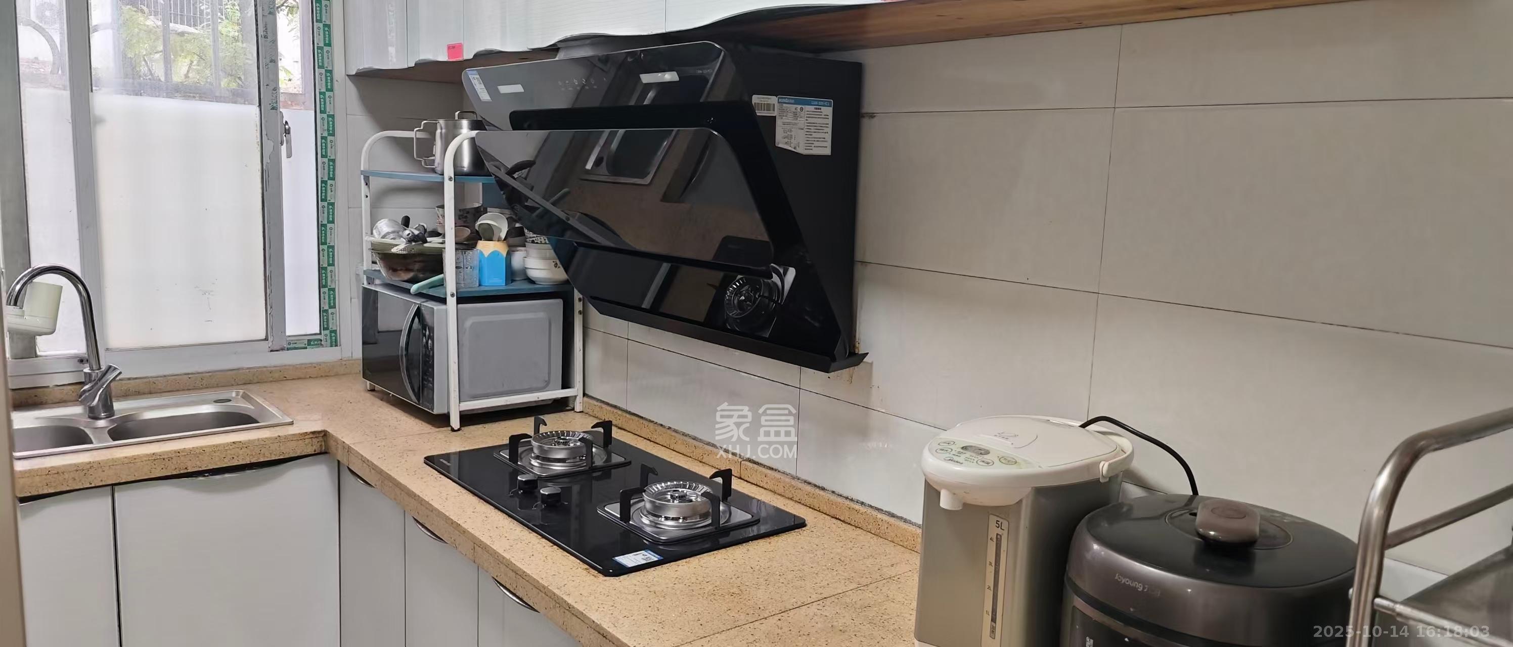 静宜园小区  3室2厅1卫    2400.0元/月 静宜园小区  3室2厅1卫    2400.0元/月室内图