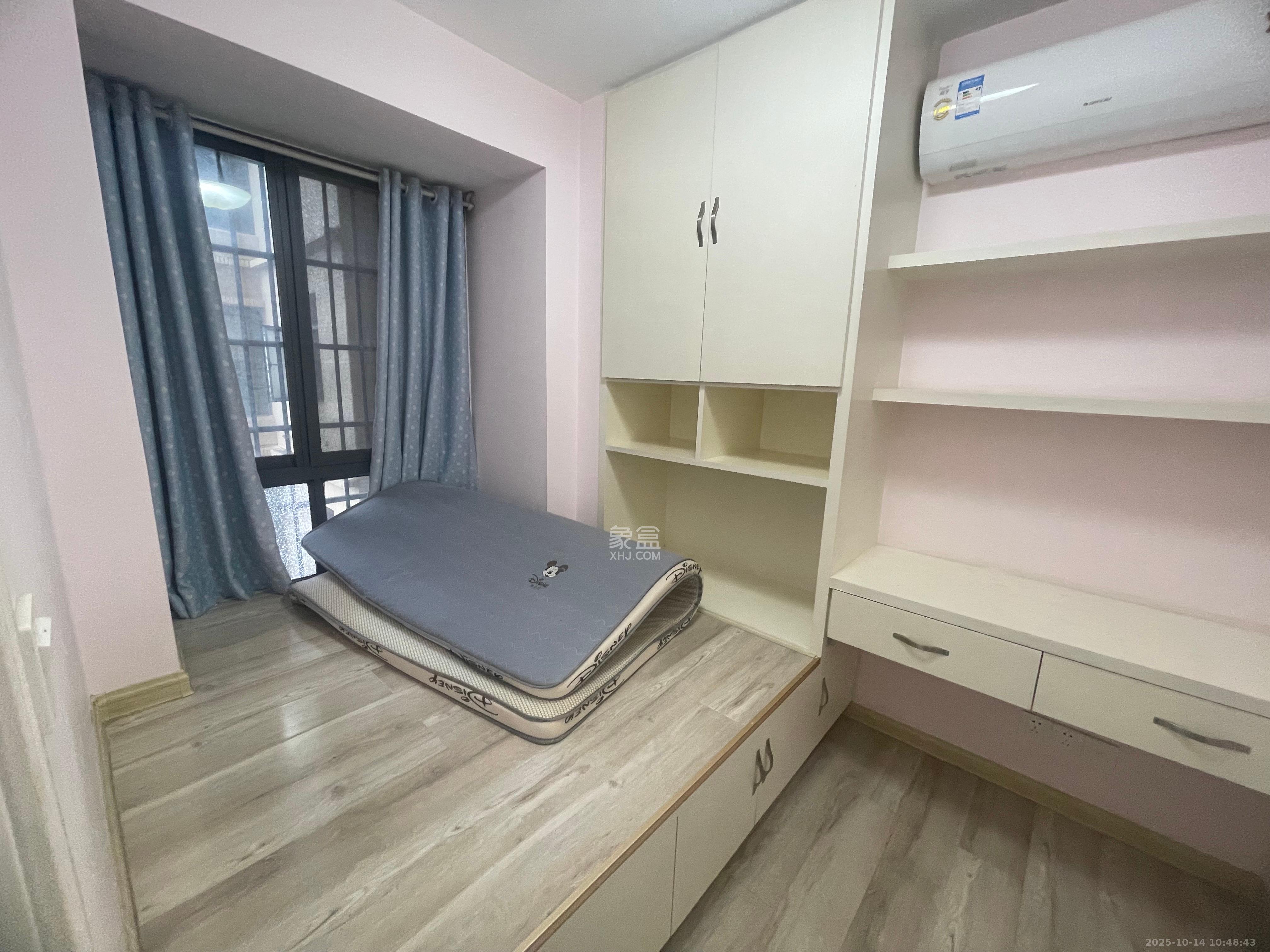 保利麓谷林语C区  3室2厅2卫    2700.0元/月 保利麓谷林语C区  3室2厅2卫    2700.0元/月室内图