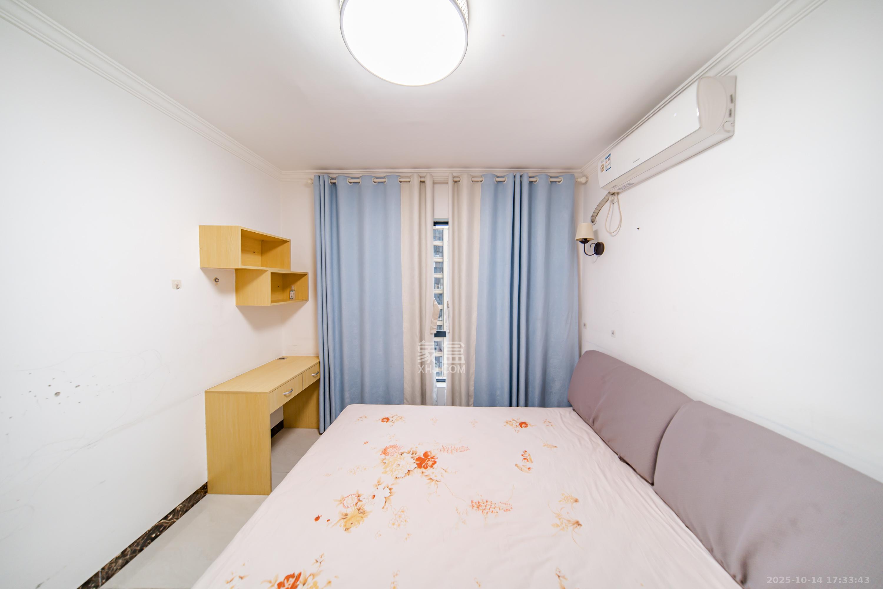 湘熙水郡(观澜海赋家园)  3室2厅2卫    96.0万 湘熙水郡(观澜海赋家园)  3室2厅2卫    96.0万卧室