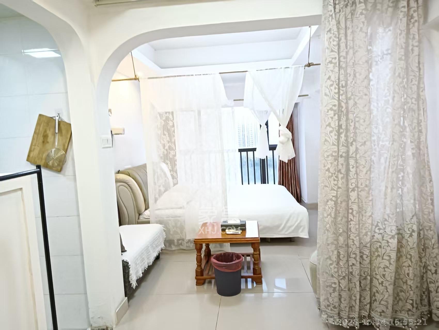 罗马国际公寓 1室1厅1卫 1300.0元/月 罗马国际公寓 1室1厅1卫 1300.0元/月室内图