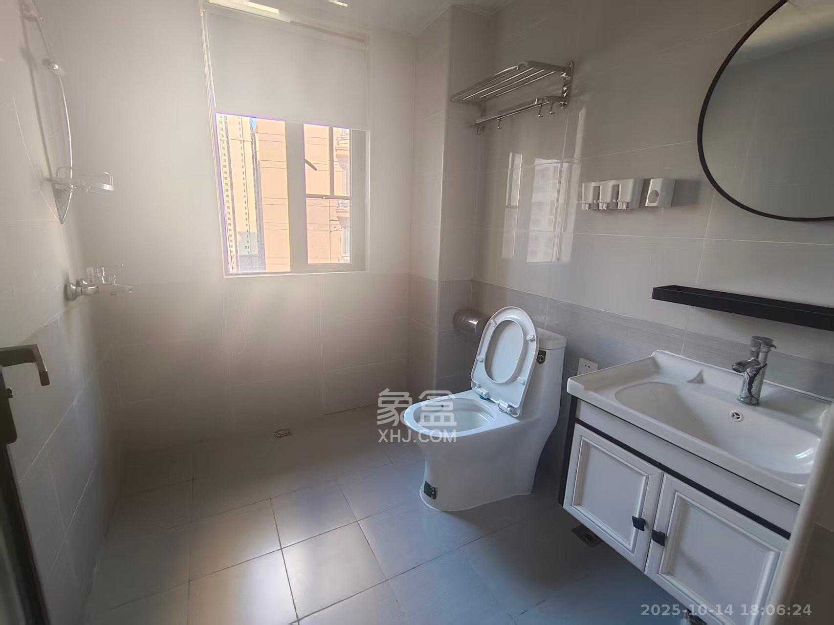 邦盛水岸御园 3室2厅2卫 2100.0元/月 邦盛水岸御园 3室2厅2卫 2100.0元/月室内图