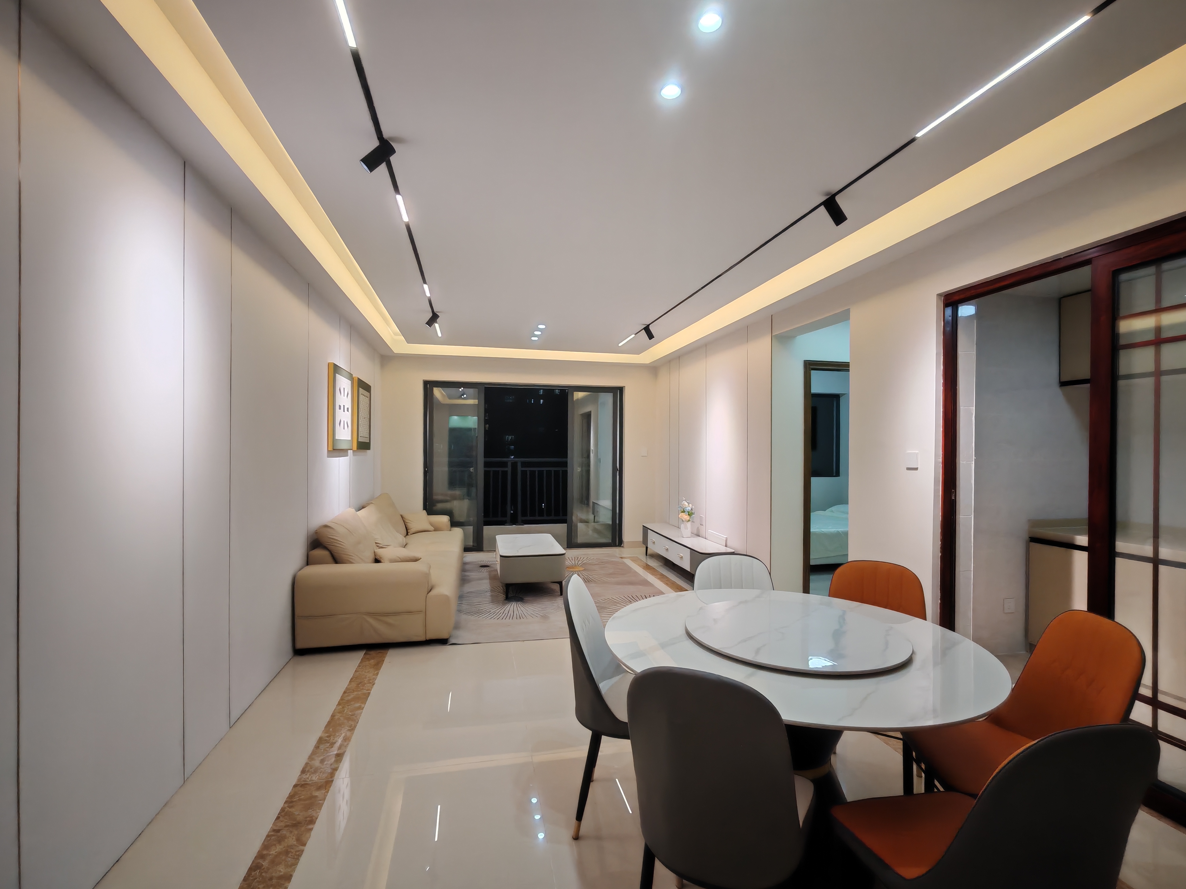 金龙苑  1室0厅0卫    129.0万 金龙苑  1室0厅0卫    129.0万客厅