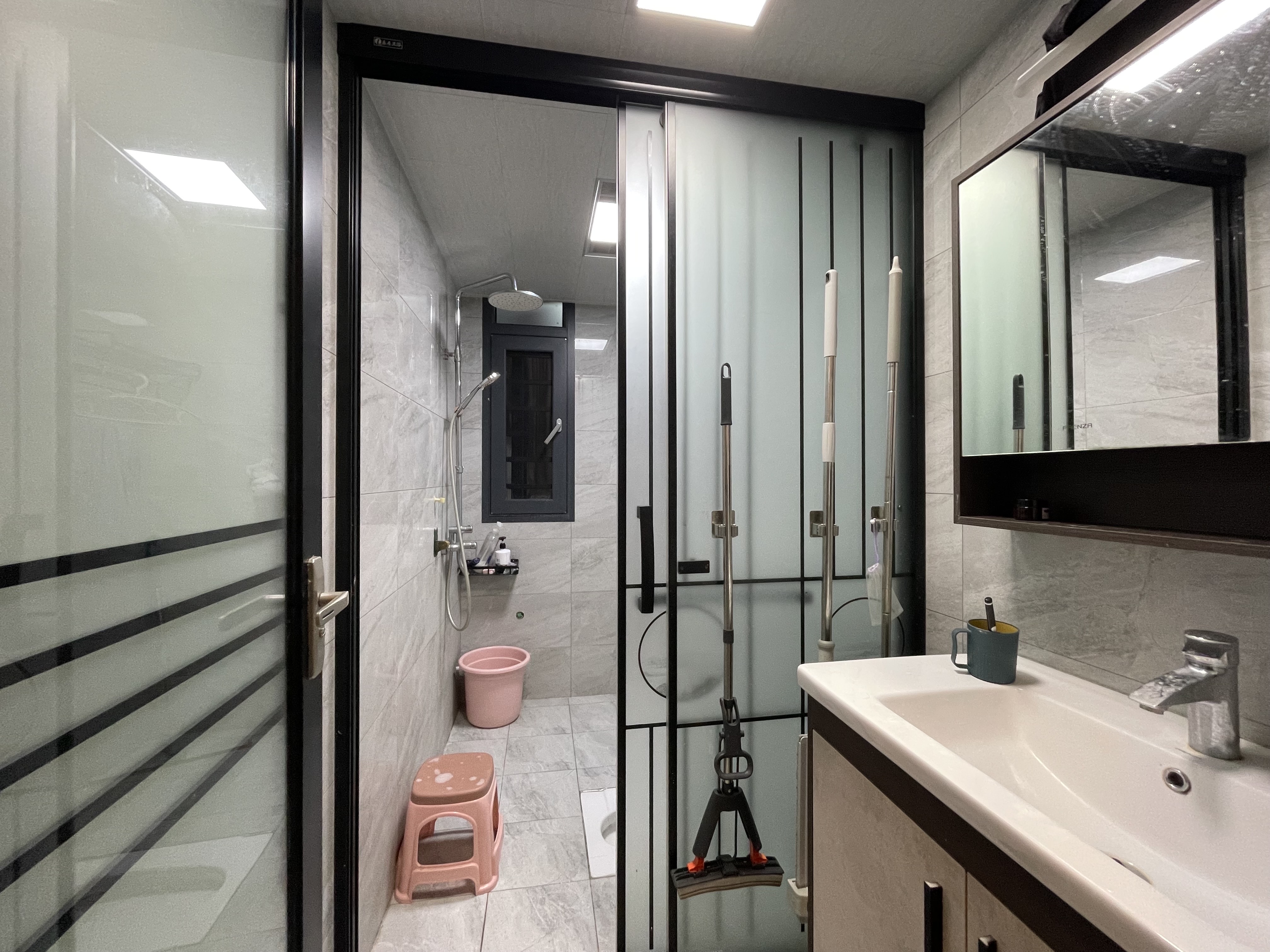 宁邦中心（文华里）  3室2厅2卫    76.8万客厅