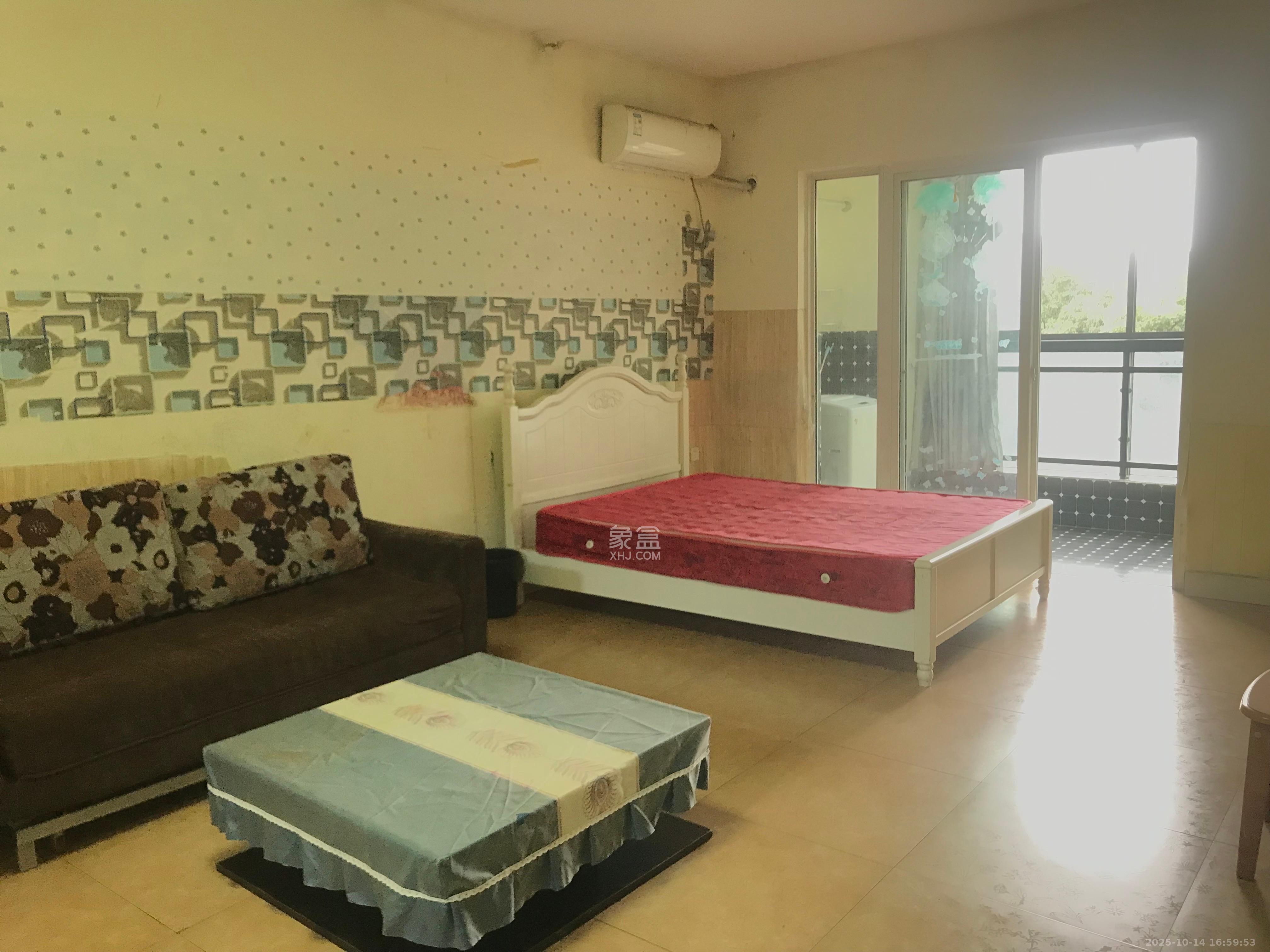 尚都花园城  1室1厅1卫    1000.0元/月