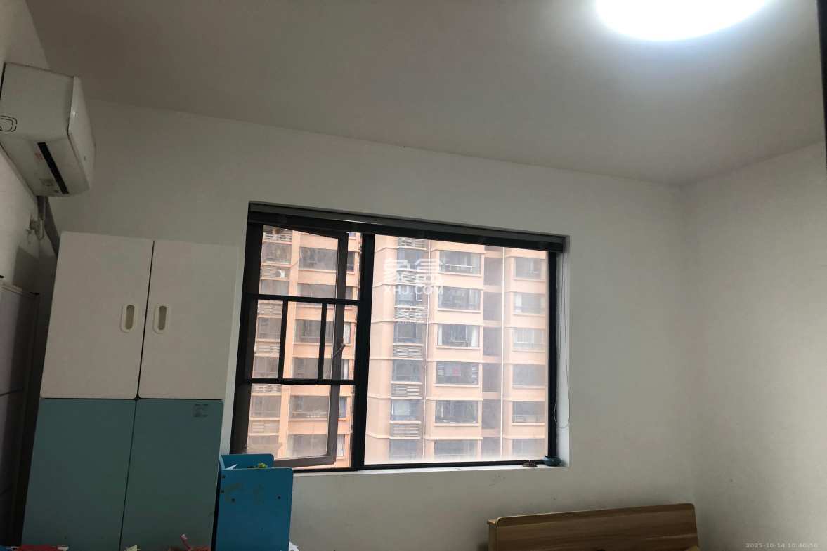 水墨林溪 3室2厅2卫 2600.0元/月 水墨林溪 3室2厅2卫 2600.0元/月室内图