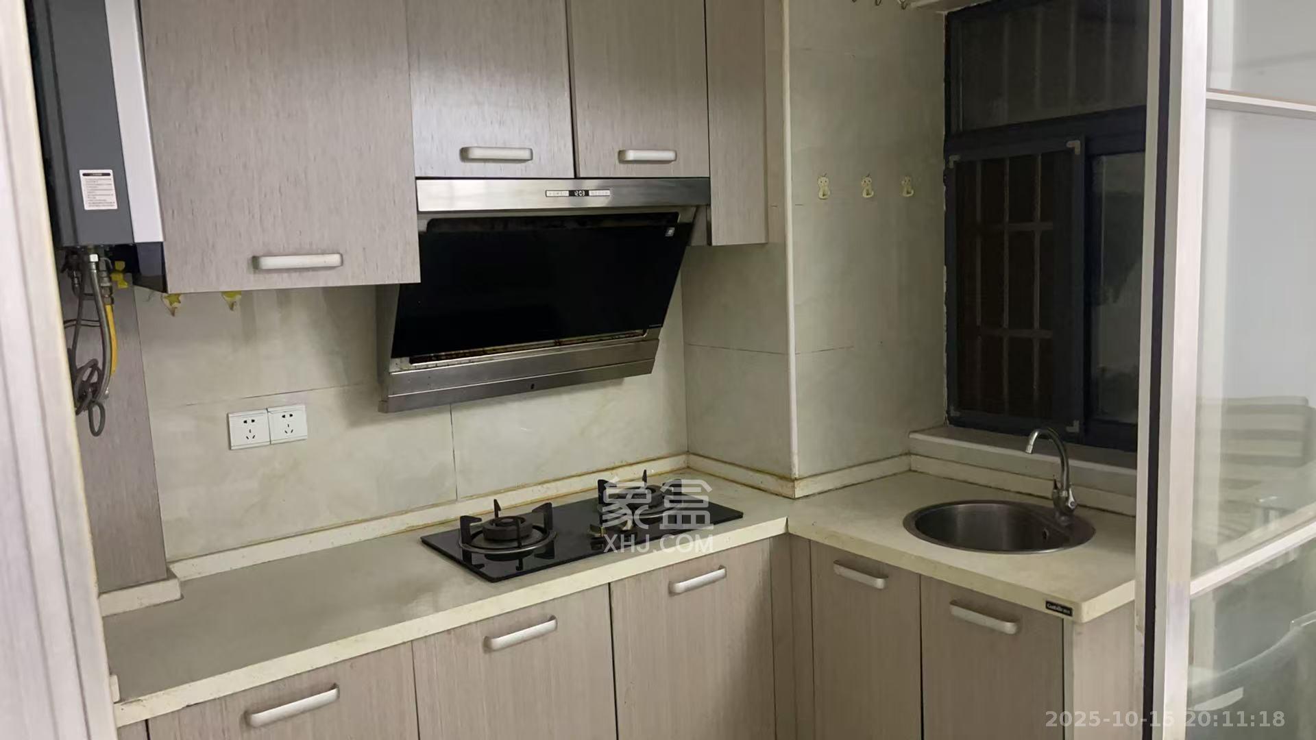 上峰苑（兰亭玥岛）  1室1厅1卫    1700.0元/月室内图