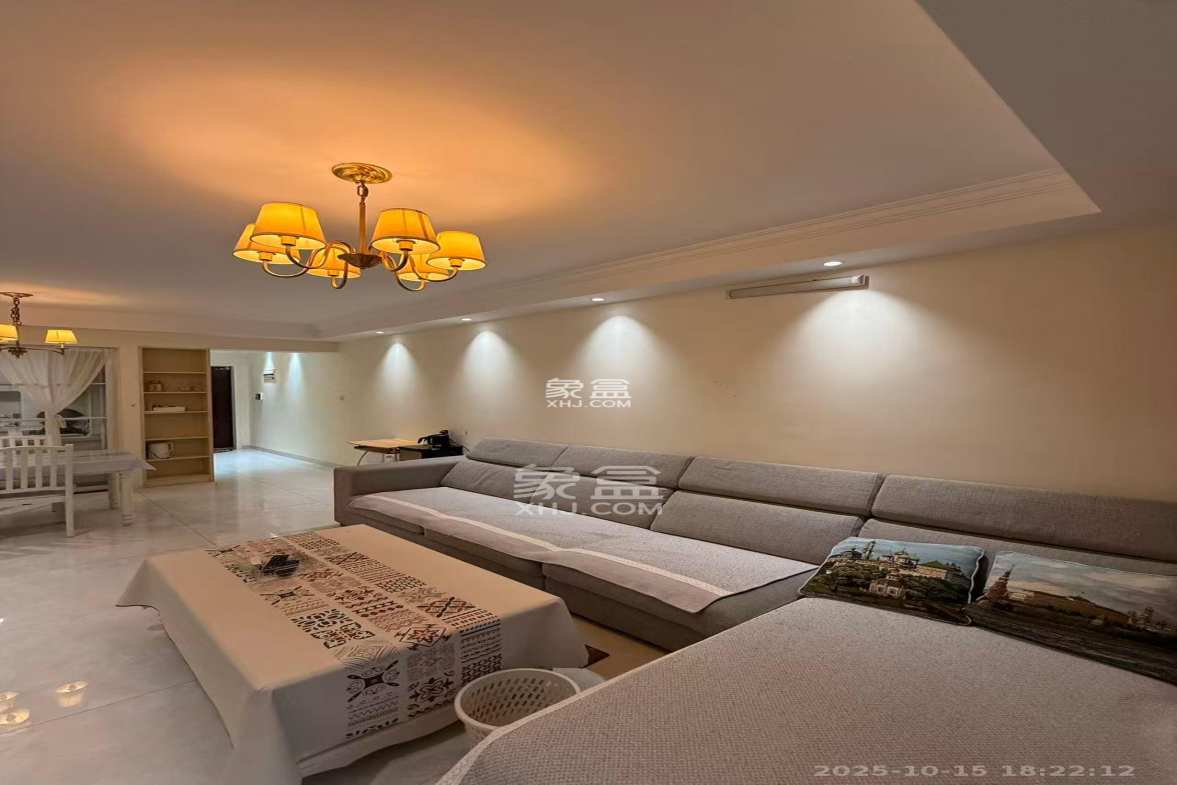 协信星澜汇 2室1厅1卫 2800.0元/月 协信星澜汇 2室1厅1卫 2800.0元/月室内图