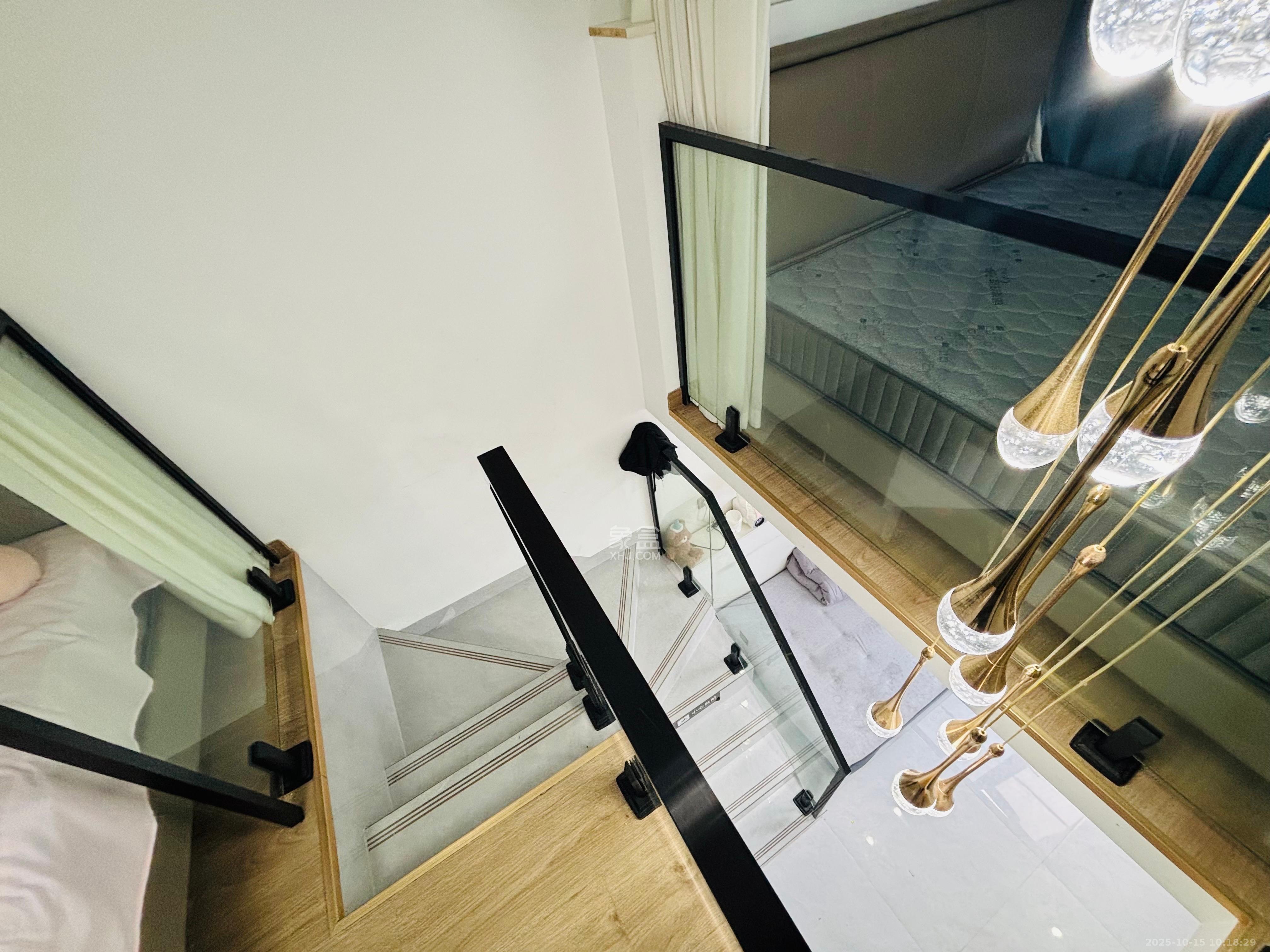 力高凤凰新天  2室1厅1卫    2000.0元/月室内图