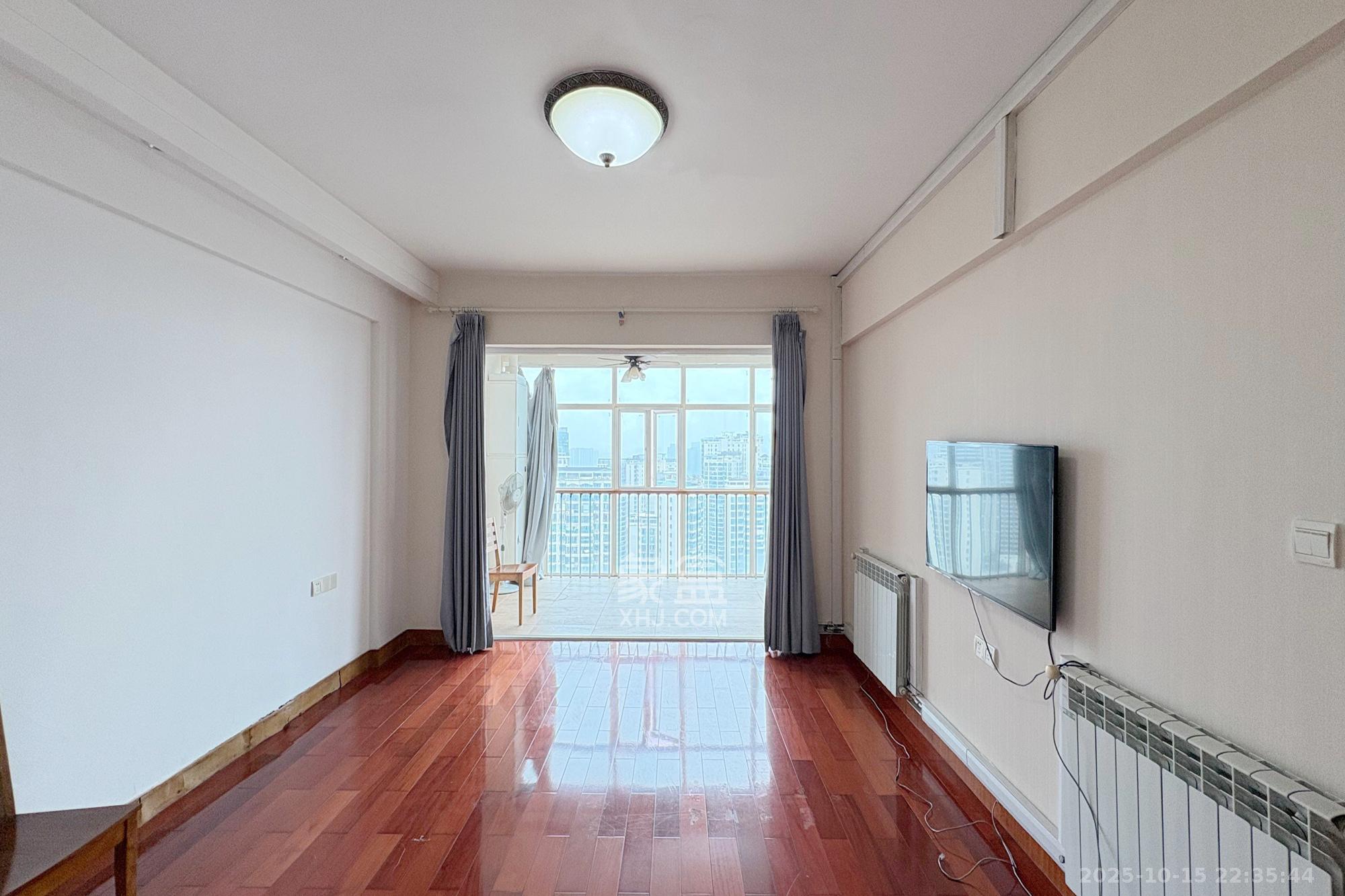 梦泽园  4室2厅3卫    228.0万其他