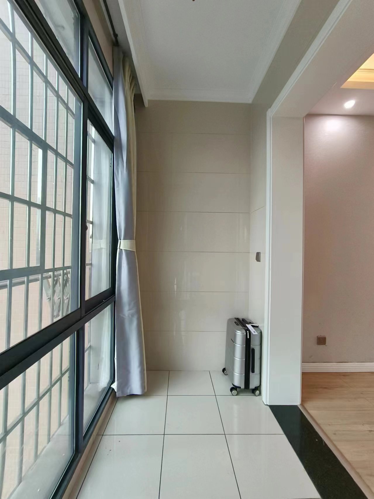 财富和园 3室2厅1卫 1600.0元/月 财富和园 3室2厅1卫 1600.0元/月室内图