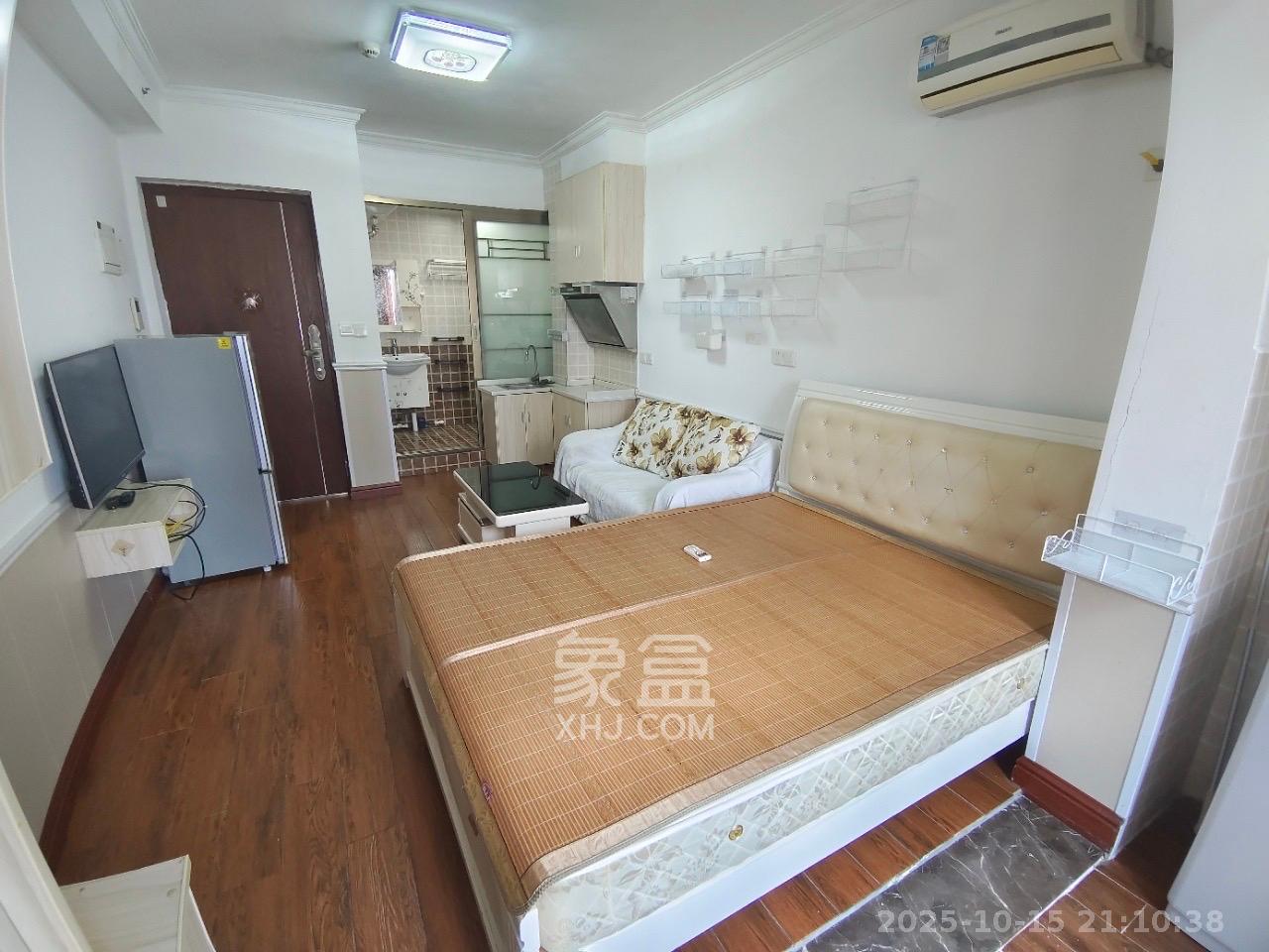 达美D6区  1室1厅1卫    1800.0元/月室内图