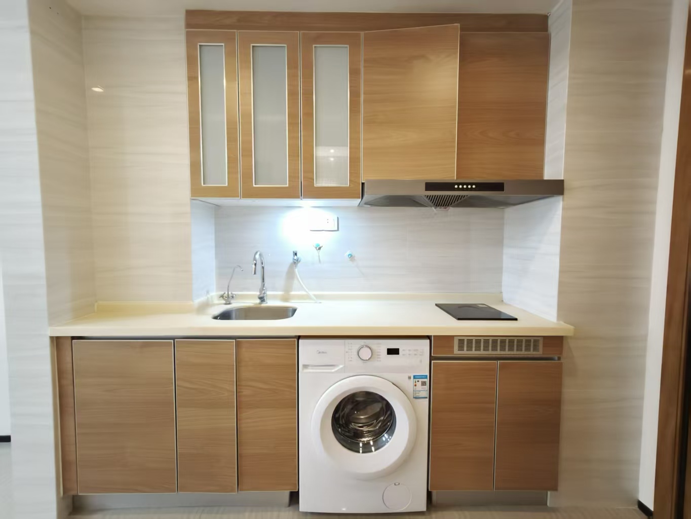 恒大外滩 1室1厅1卫 2000.0元/月 恒大外滩 1室1厅1卫 2000.0元/月室内图