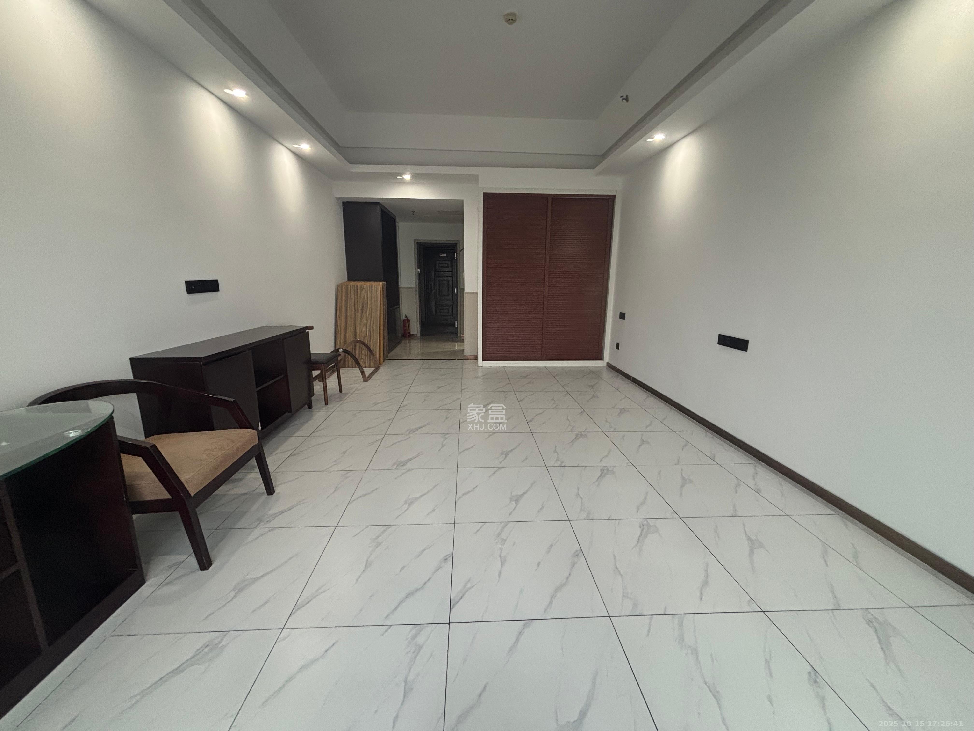 潇湘名城(新里程潇湘名城)  1室1厅1卫    1600.0元/月室内图