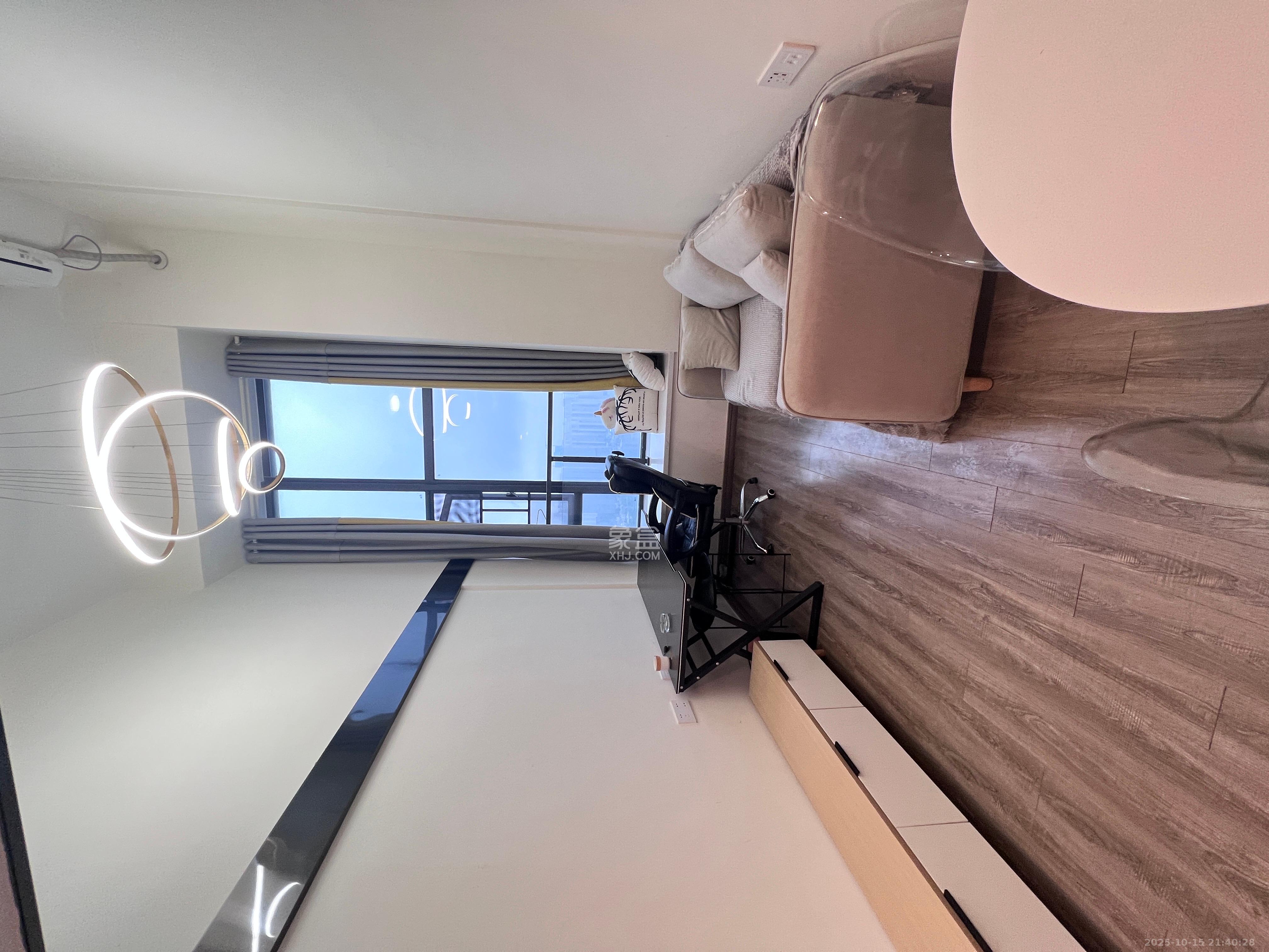 卓越浅水湾  3室2厅2卫    2000.0元/月 卓越浅水湾  3室2厅2卫    2000.0元/月