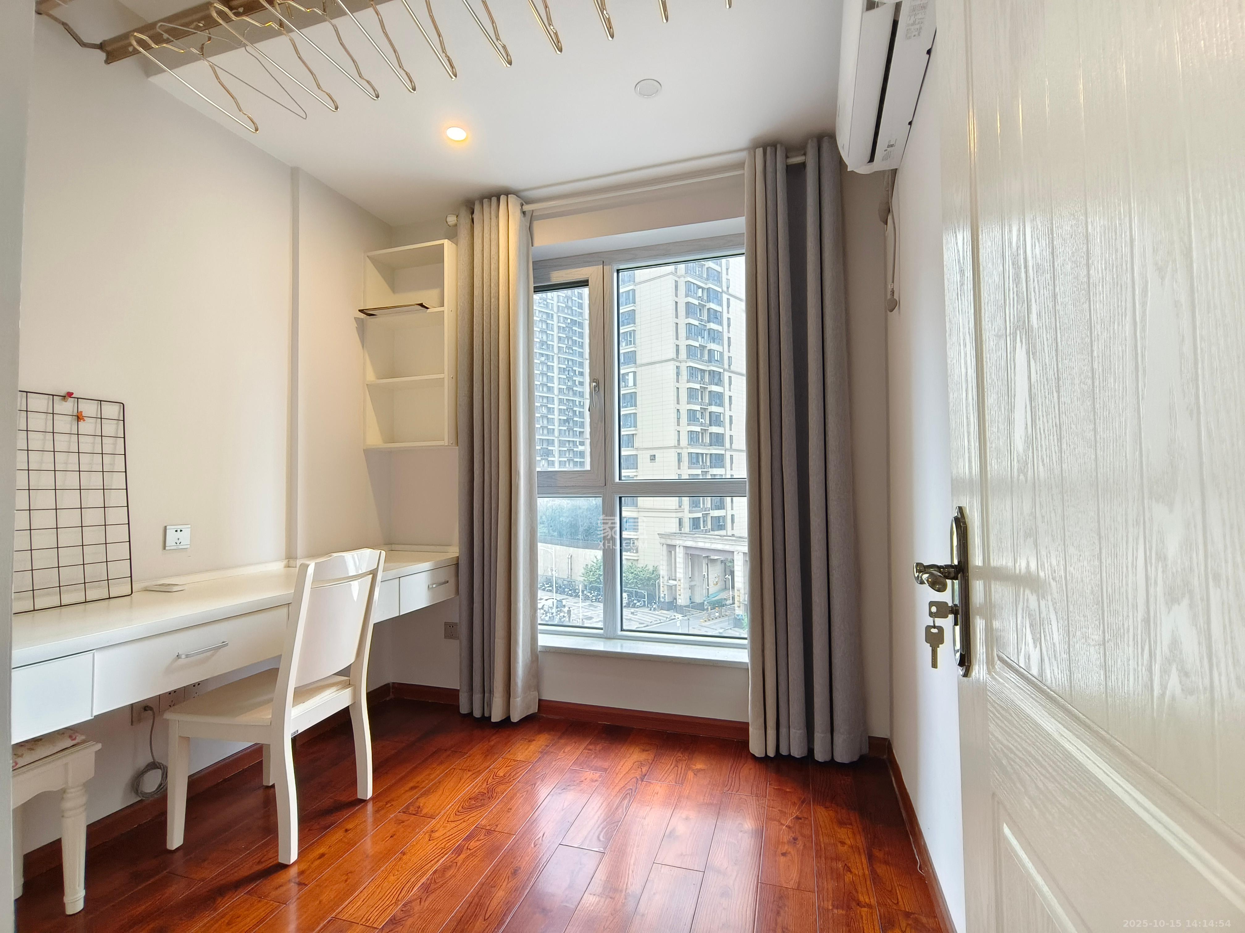 保利西海岸A区  4室2厅2卫    4300.0元/月 保利西海岸A区  4室2厅2卫    4300.0元/月室内图