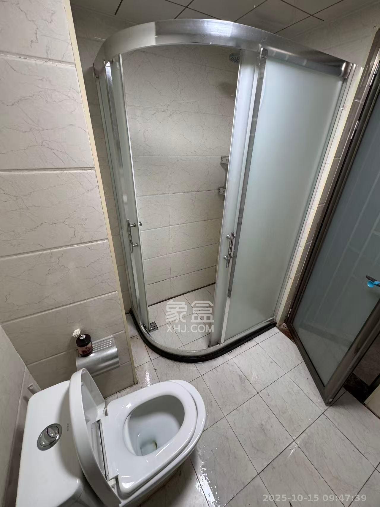 创世纪广场  1室1厅1卫    1500.0元/月室内图