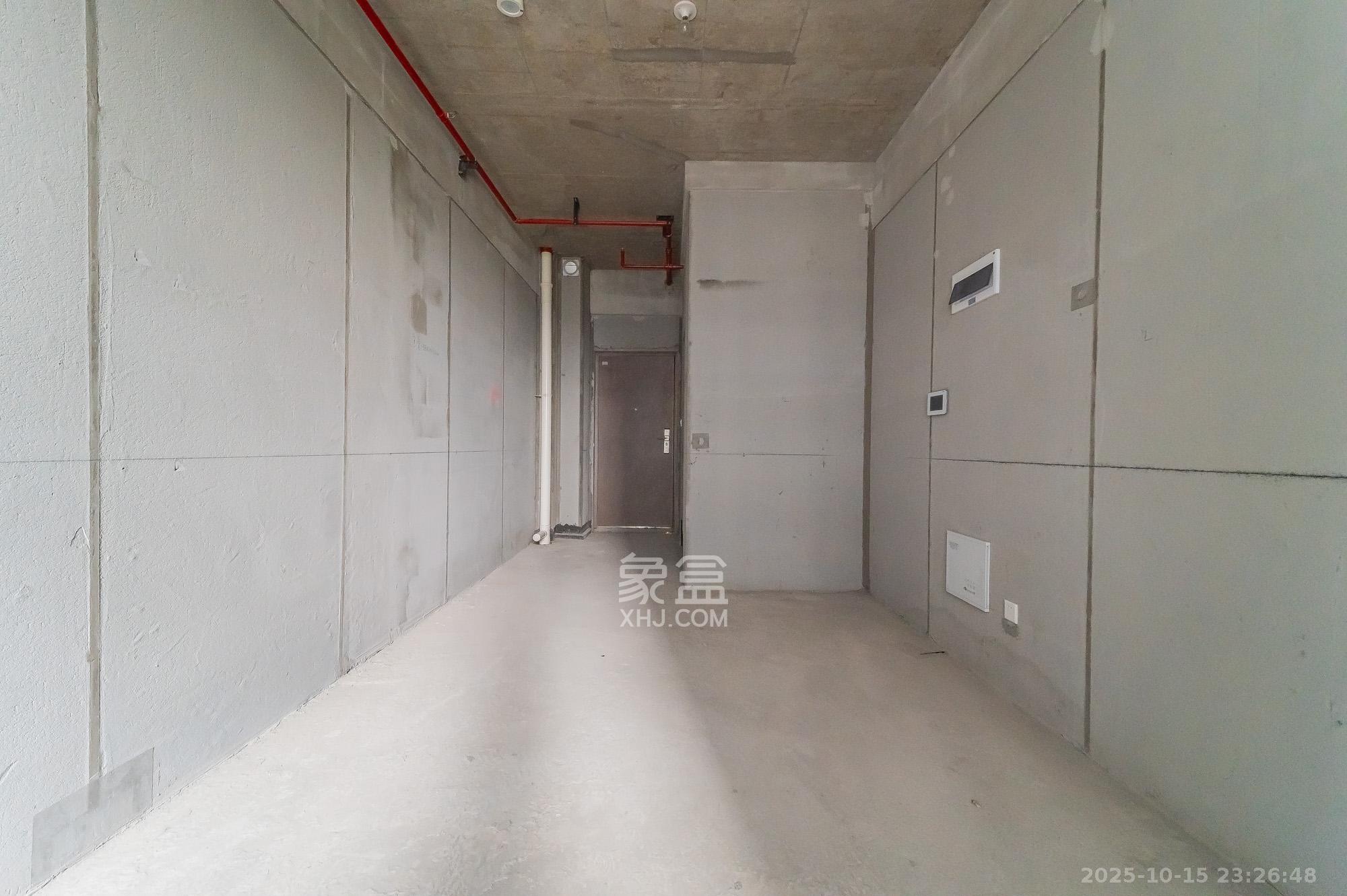 新城悦隽公园  1室1厅1卫    18.2万客厅