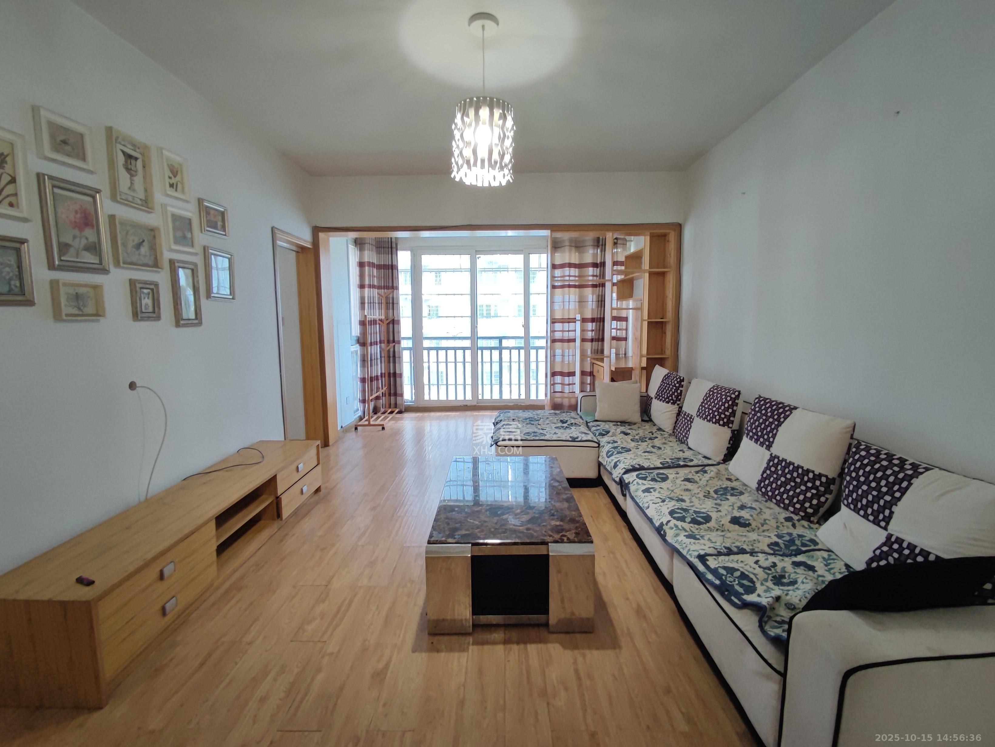 佳美星城  2室1厅1卫    1600.0元/月