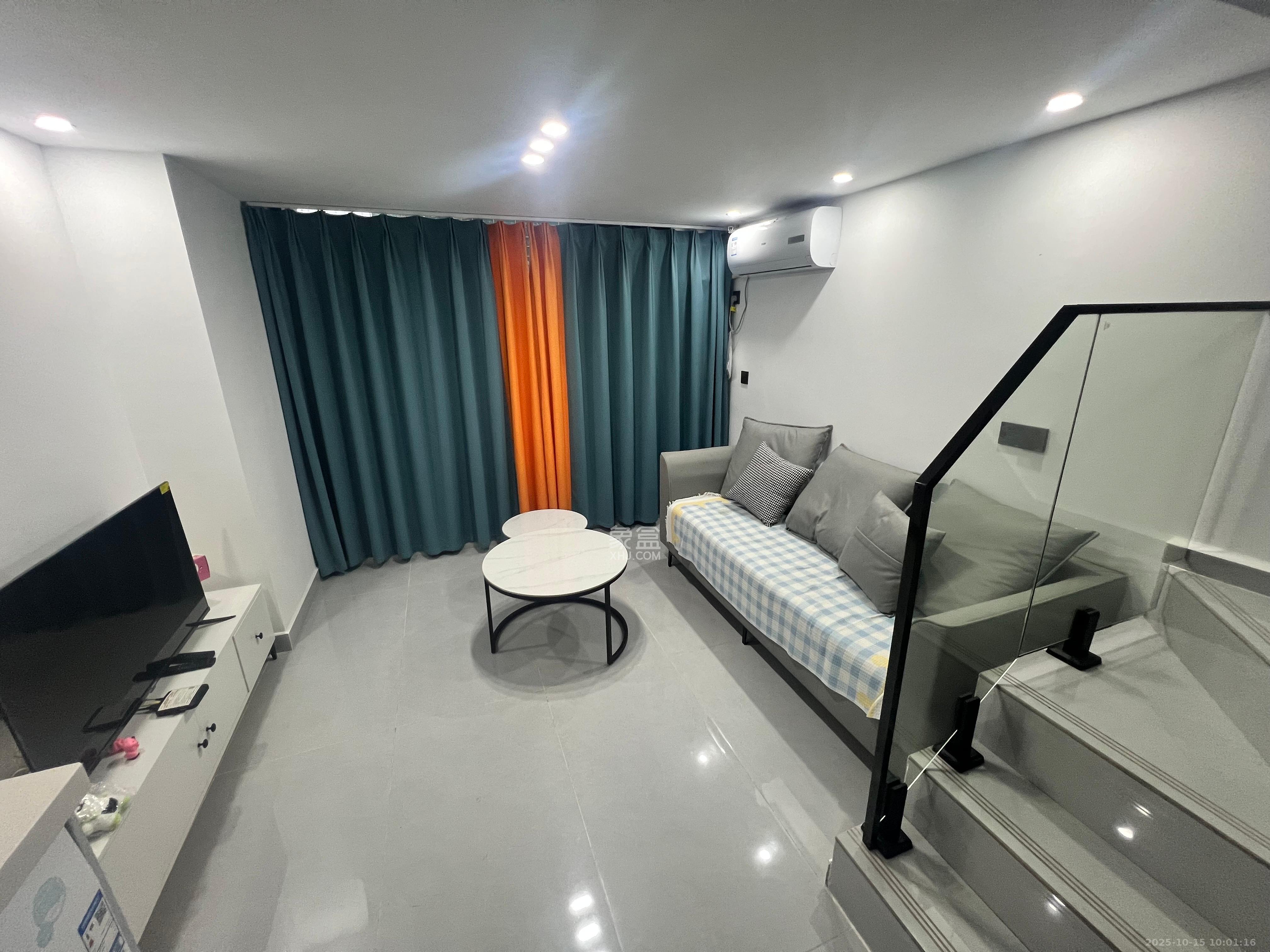 力高凤凰新天  2室1厅1卫    2400.0元/月