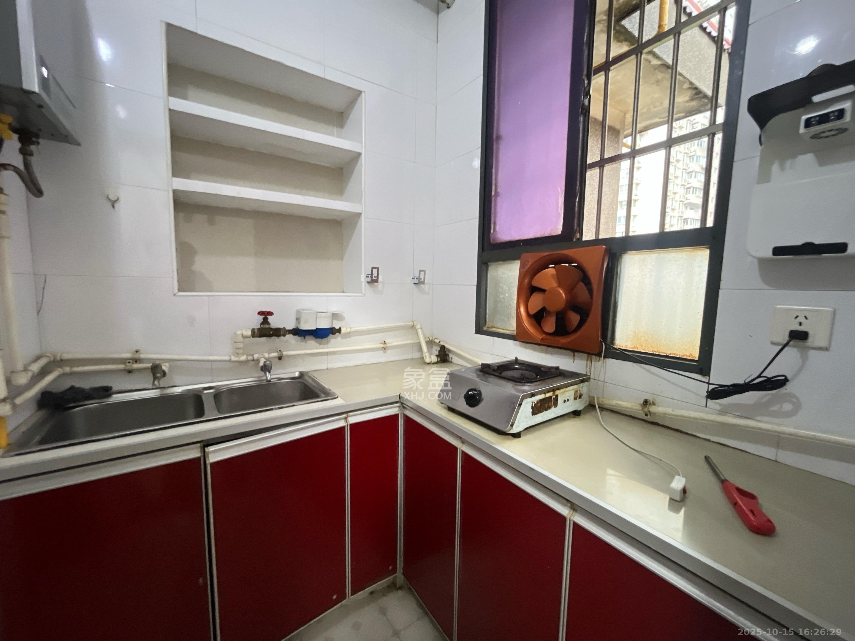 便河边社区  1室0厅0卫    1000.0元/月 便河边社区  1室0厅0卫    1000.0元/月室内图