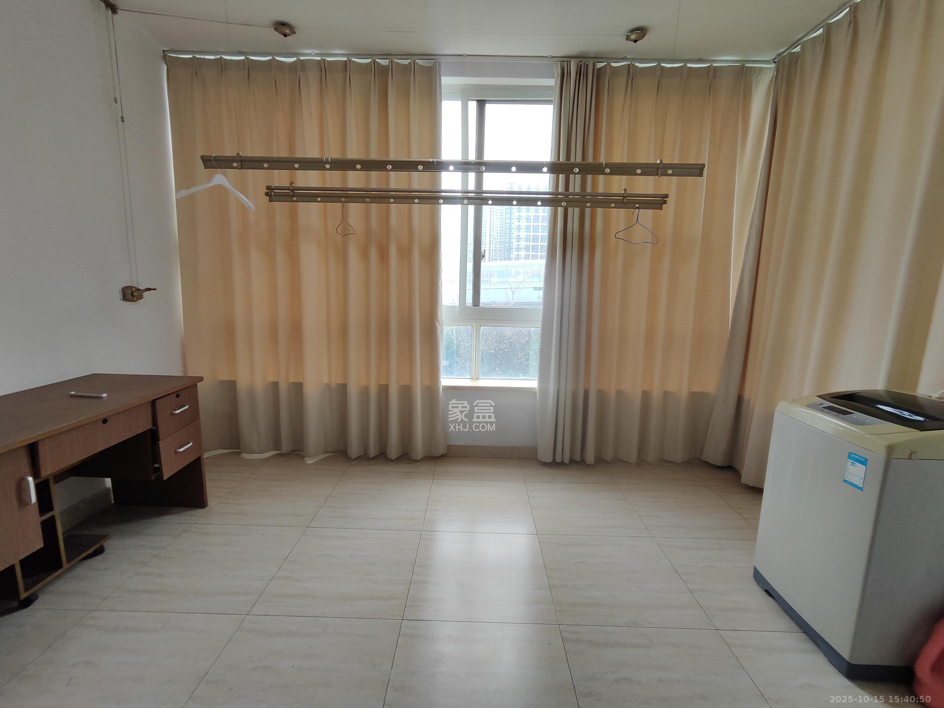 月湖兰庭  2室1厅1卫    2200.0元/月室内图