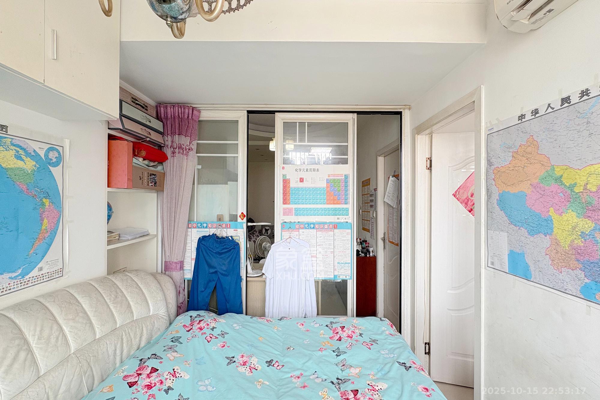 凯通国际城(凯通朝庭)  3室1厅1卫    80.0万 凯通国际城(凯通朝庭)  3室1厅1卫    80.0万卧室