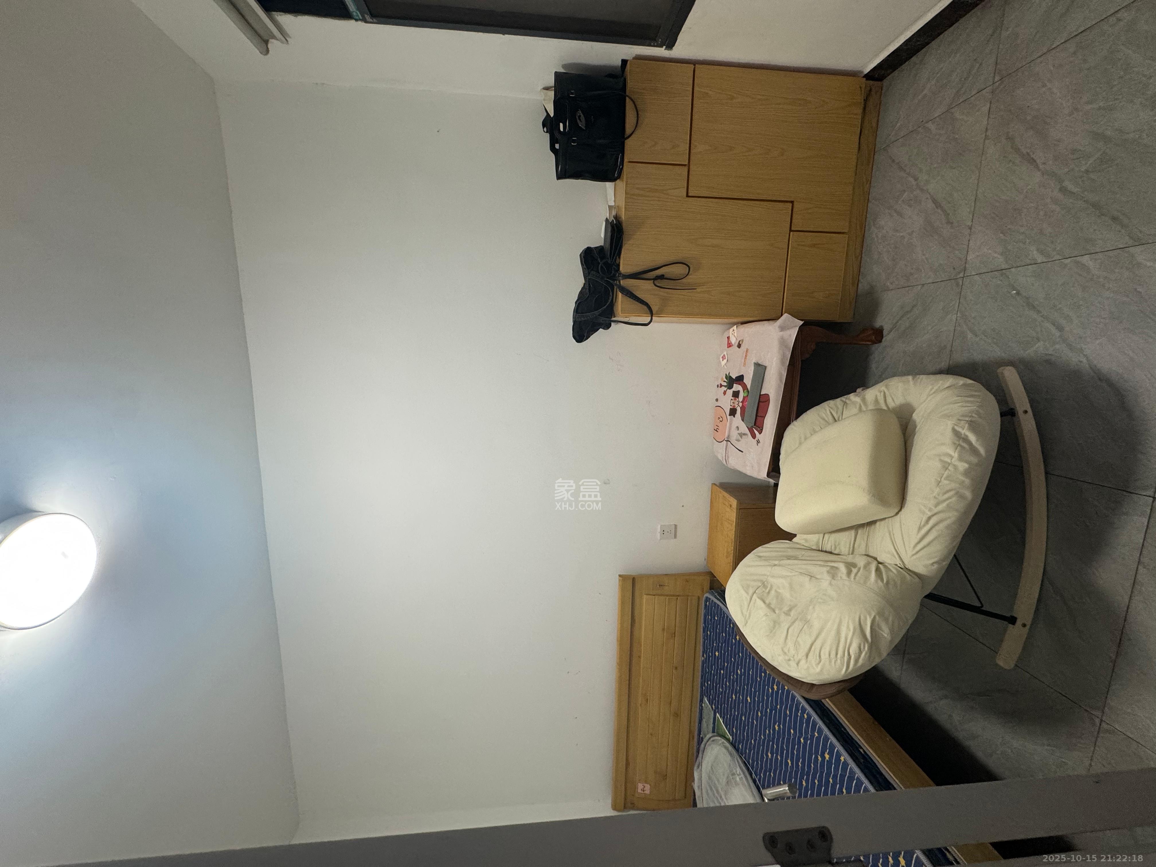 人民新村  2室1厅1卫    2000.0元/月室内图