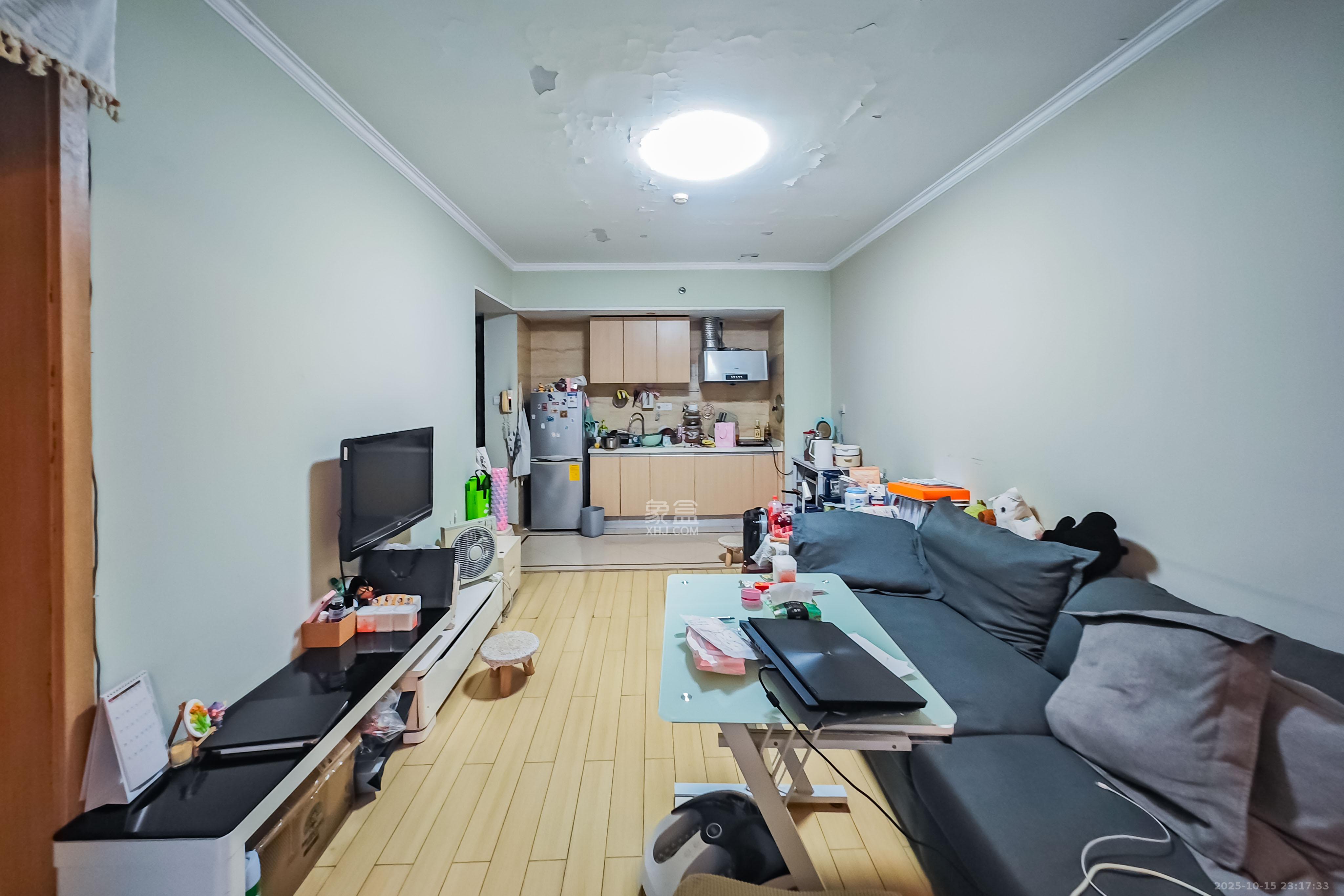 万科金域华府一期  2室1厅1卫    60.0万 万科金域华府一期  2室1厅1卫    60.0万