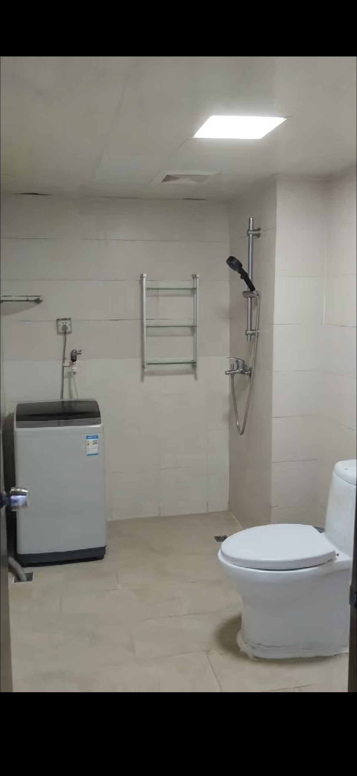 申鑫国际广场  1室1厅1卫    1600.0元/月室内图